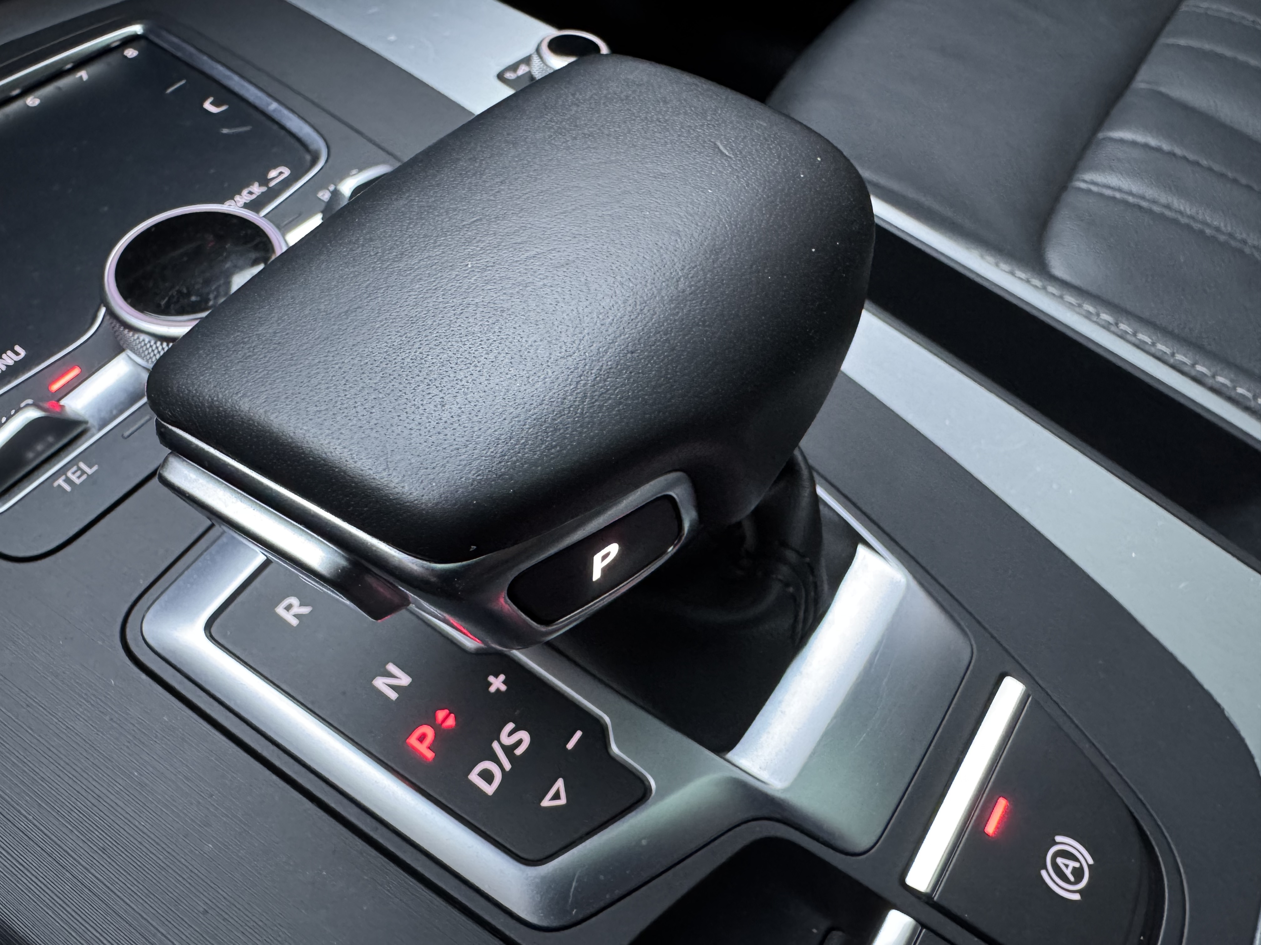 Audi Q5L 2020 صورة سيارة #26