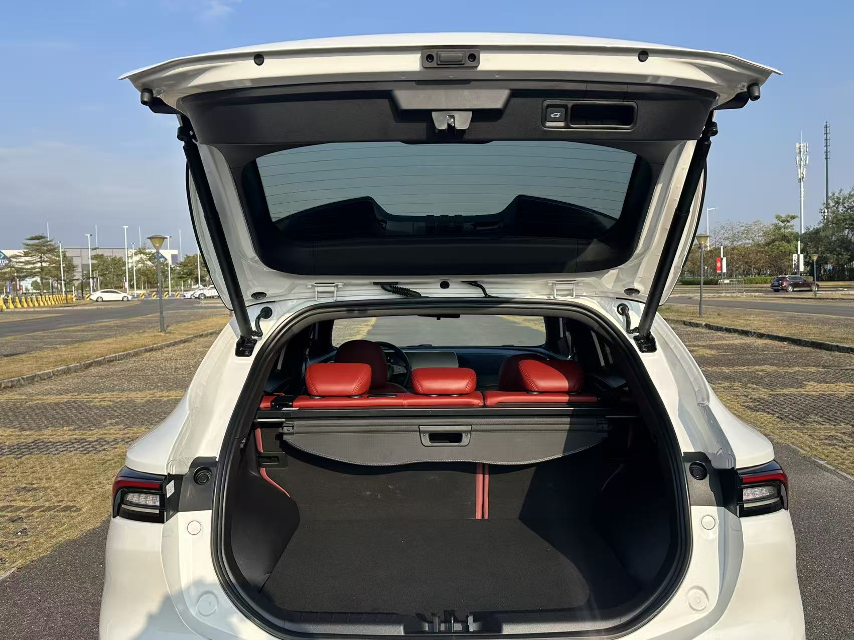 Forthing T5 EVO 2023 #26 Forthing T5 EVO 2023 car image #26