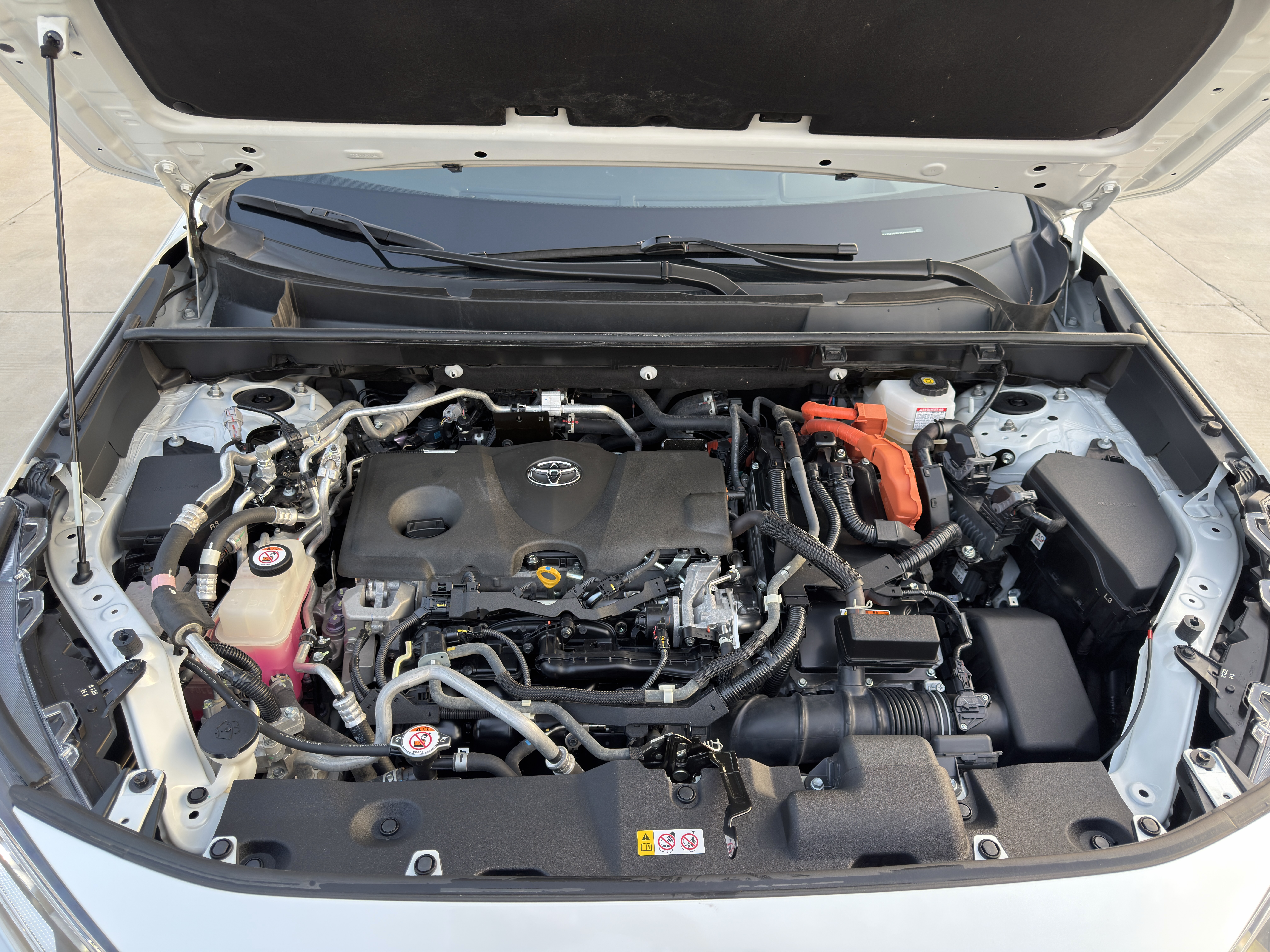 Toyota RAV4 Hybird E+ 2021 immagine di auto #26