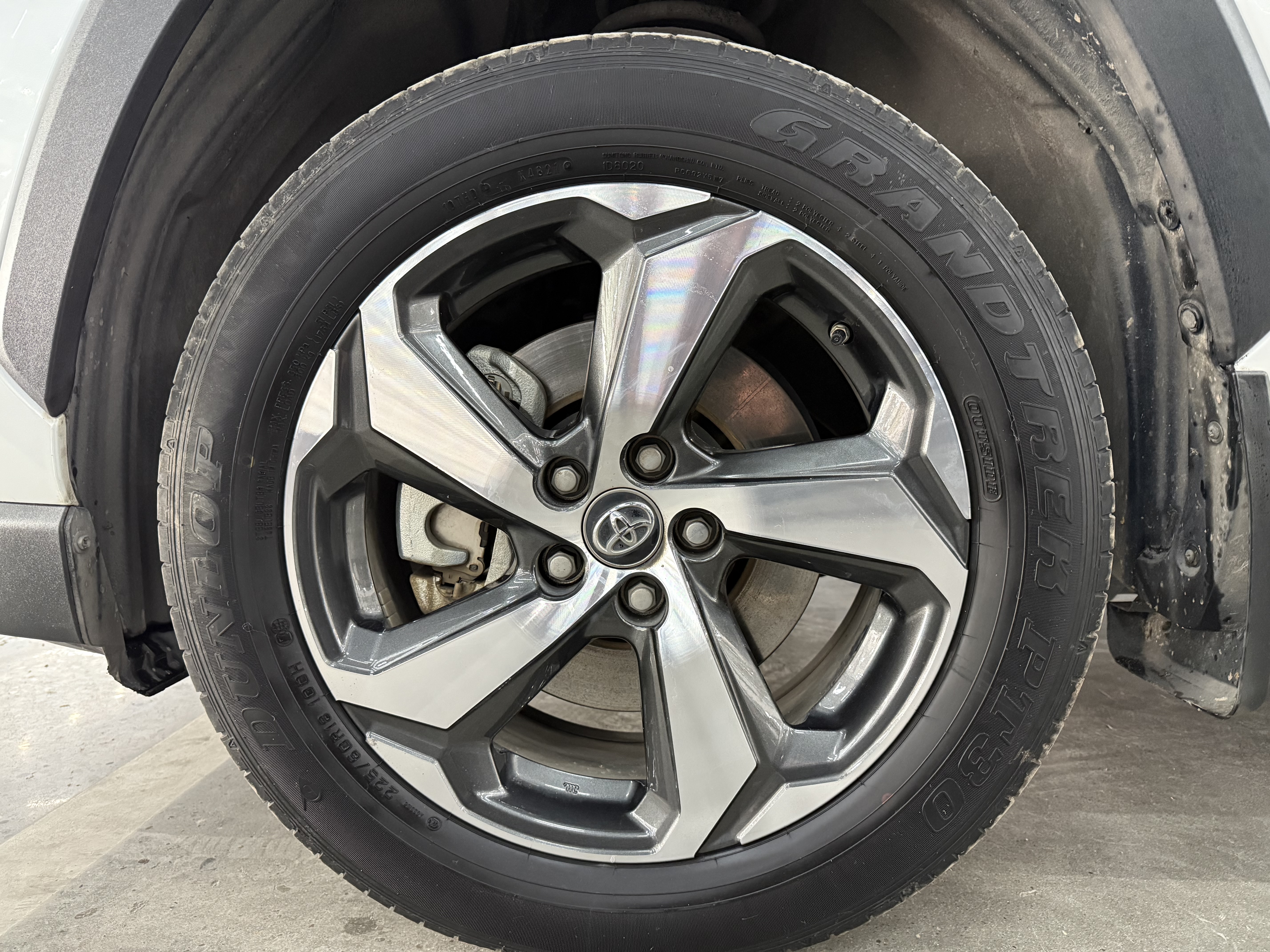 Toyota RAV4 Hybird E+ 2022 car image #26