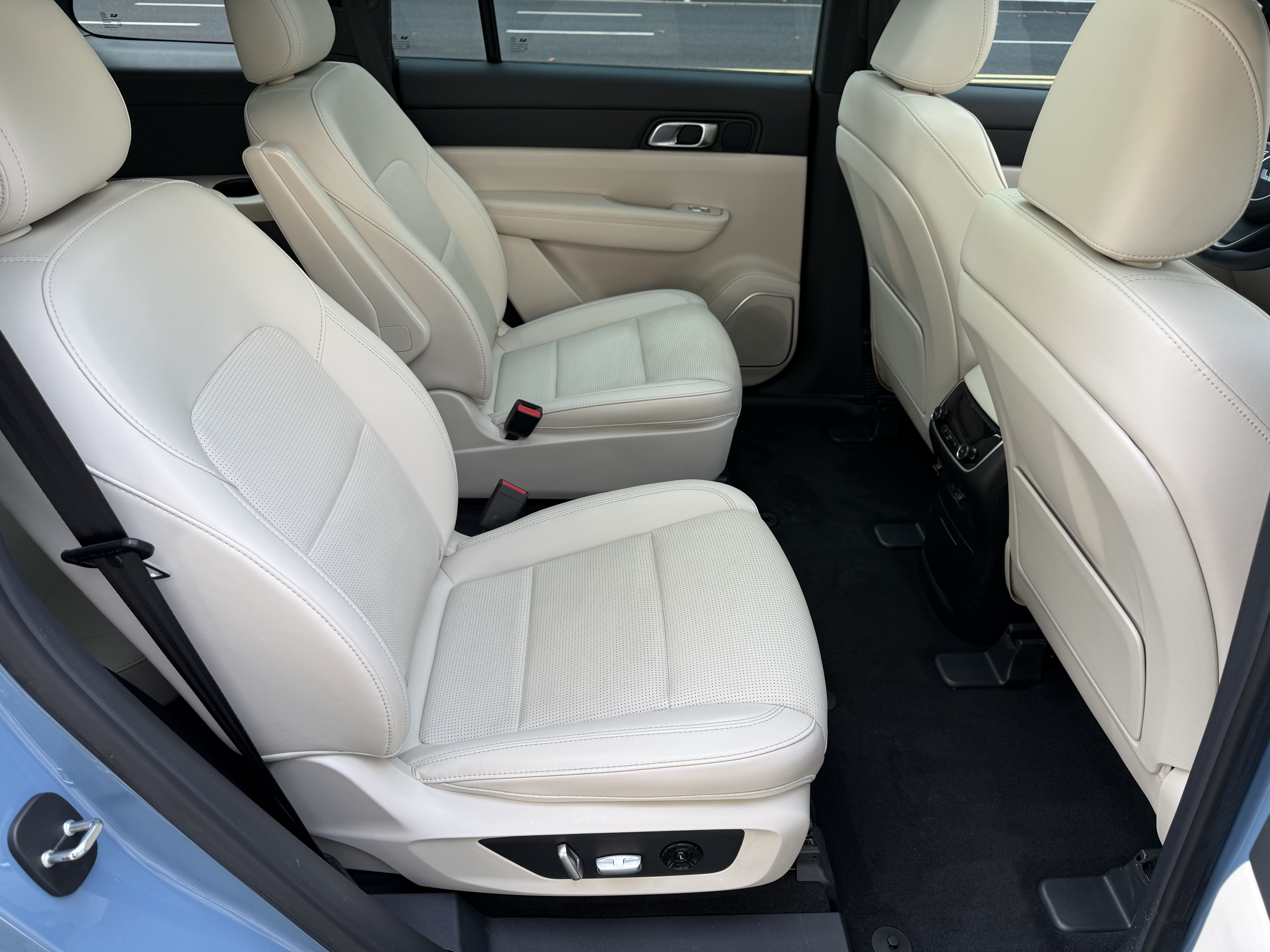 理想汽车 理想ONE 2022 汽车图片 #26