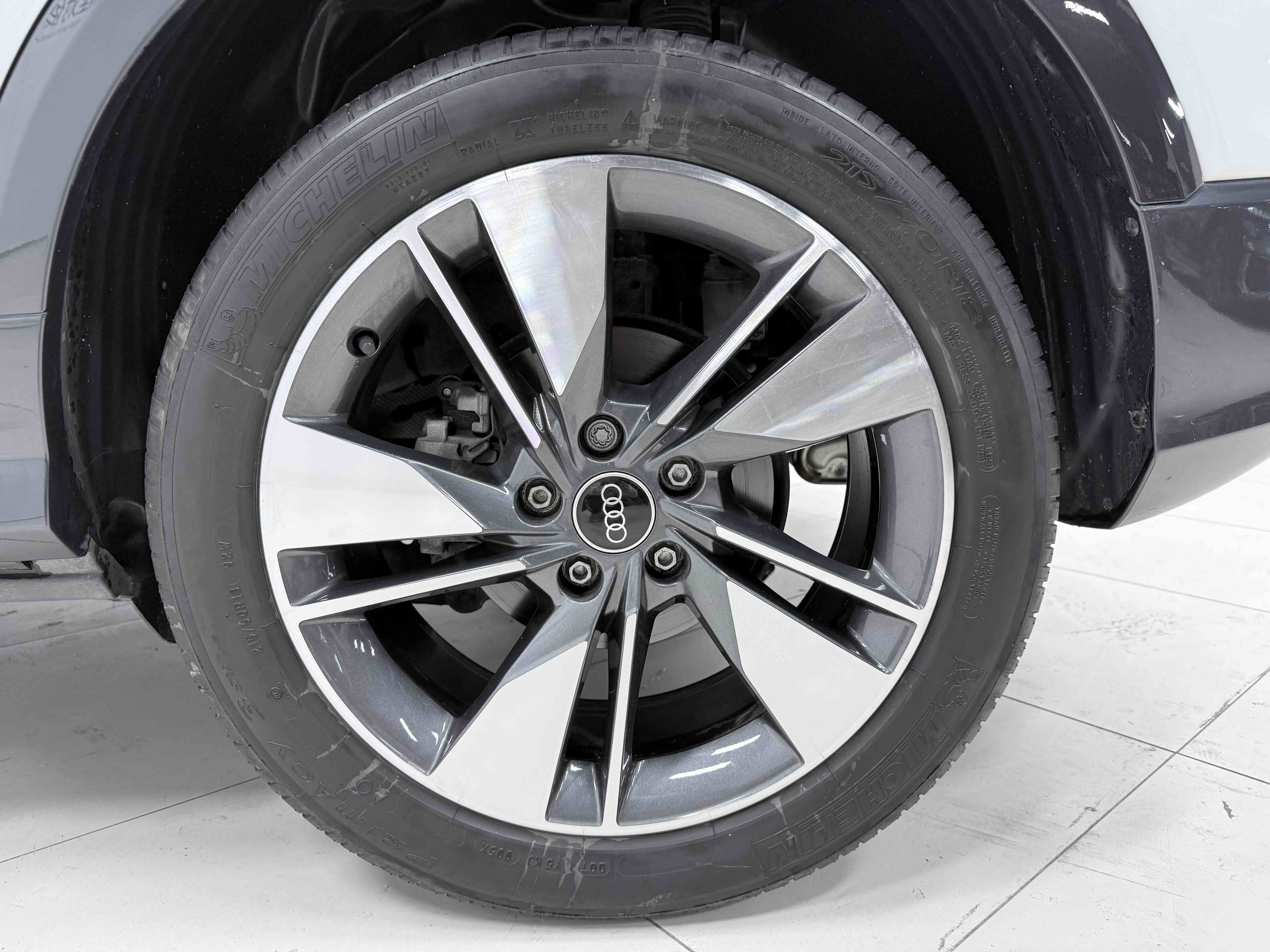 Audi Q2L 2022 imagem de carro #26