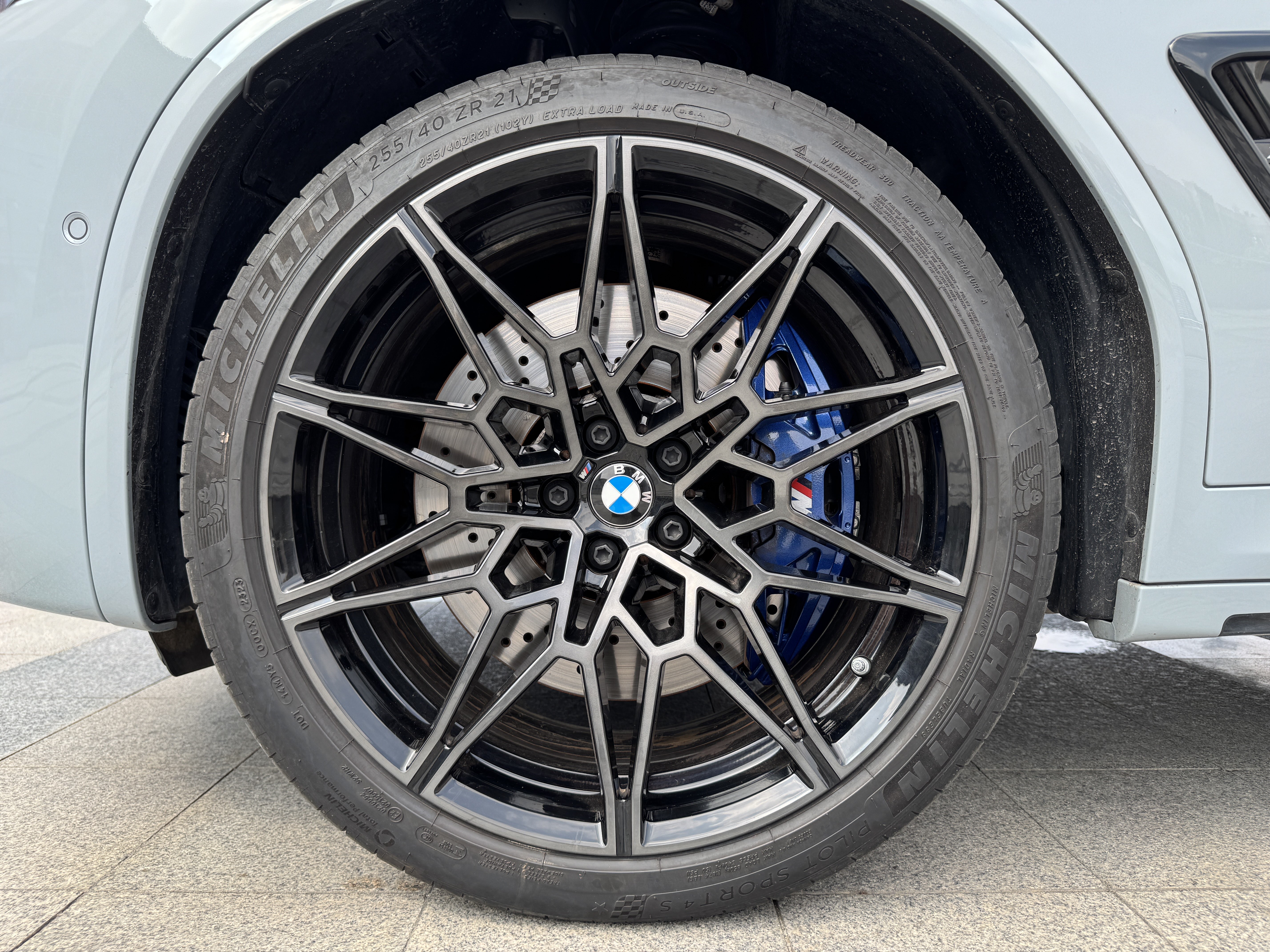 BMW X3 M 2024 #26 BMW X3 M 2024 صورة سيارة #26