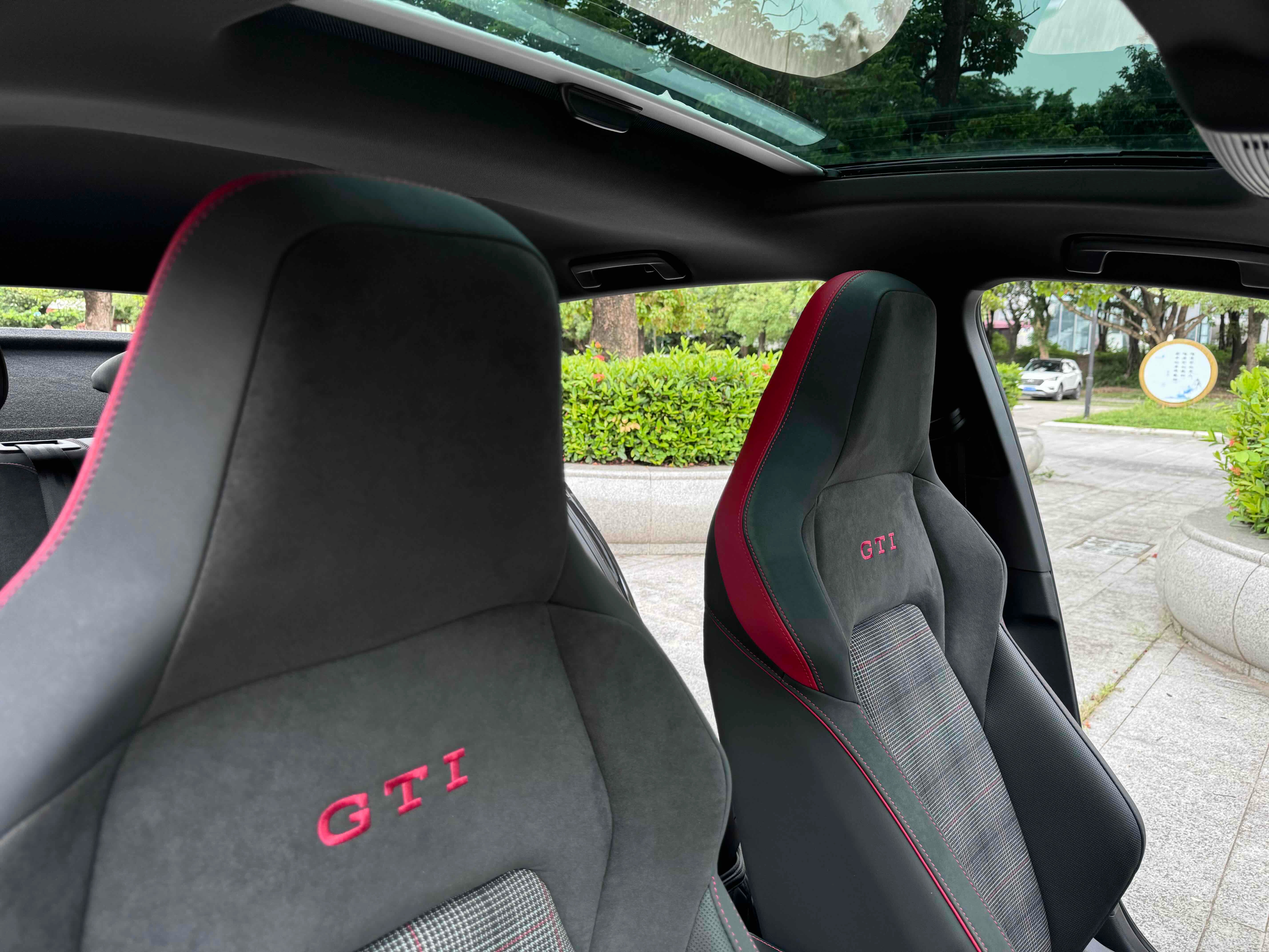 Volkswagen GolfGTI 2022 #26 Volkswagen GolfGTI 2022 car image #26