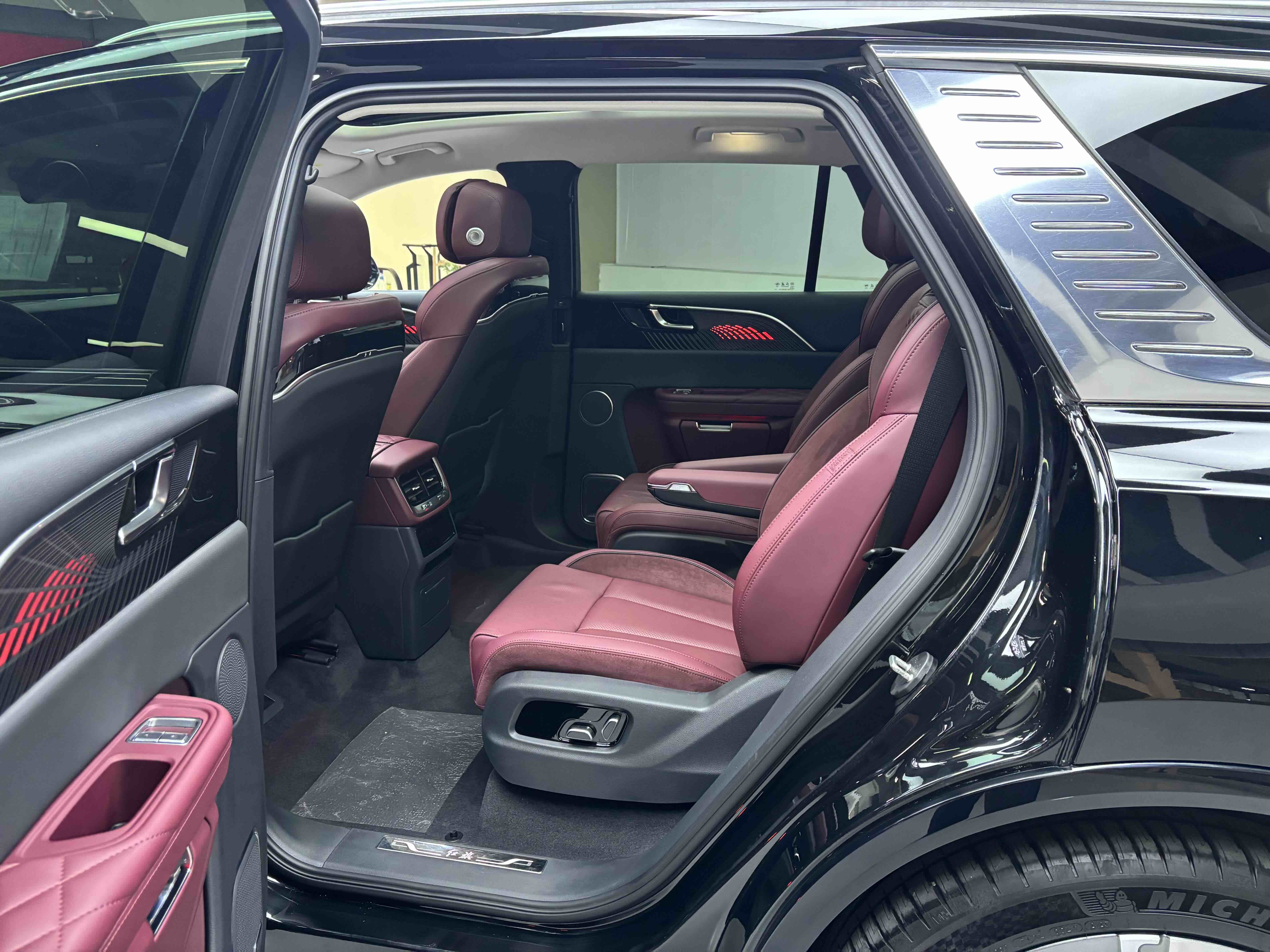 HongQi E-HS9 2023 imagem de carro #26