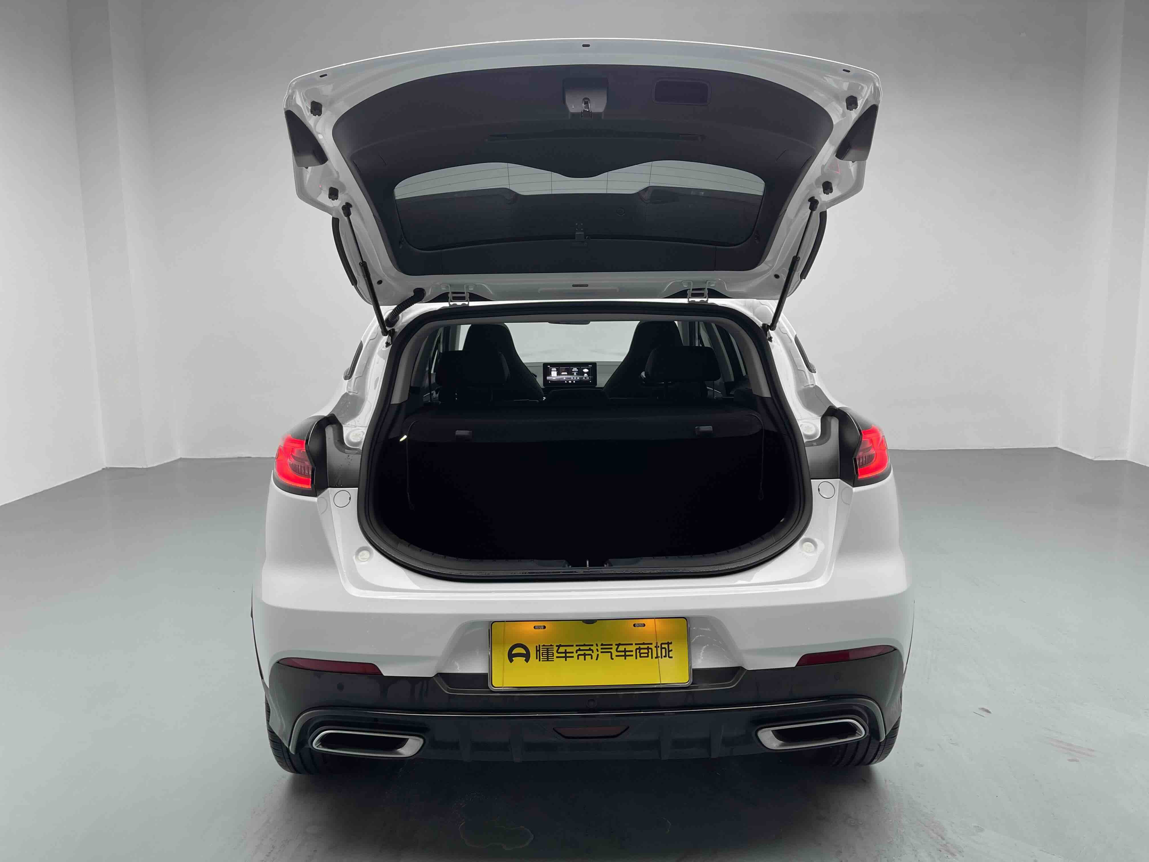 GEELY Emgrand S 2023 car image #26