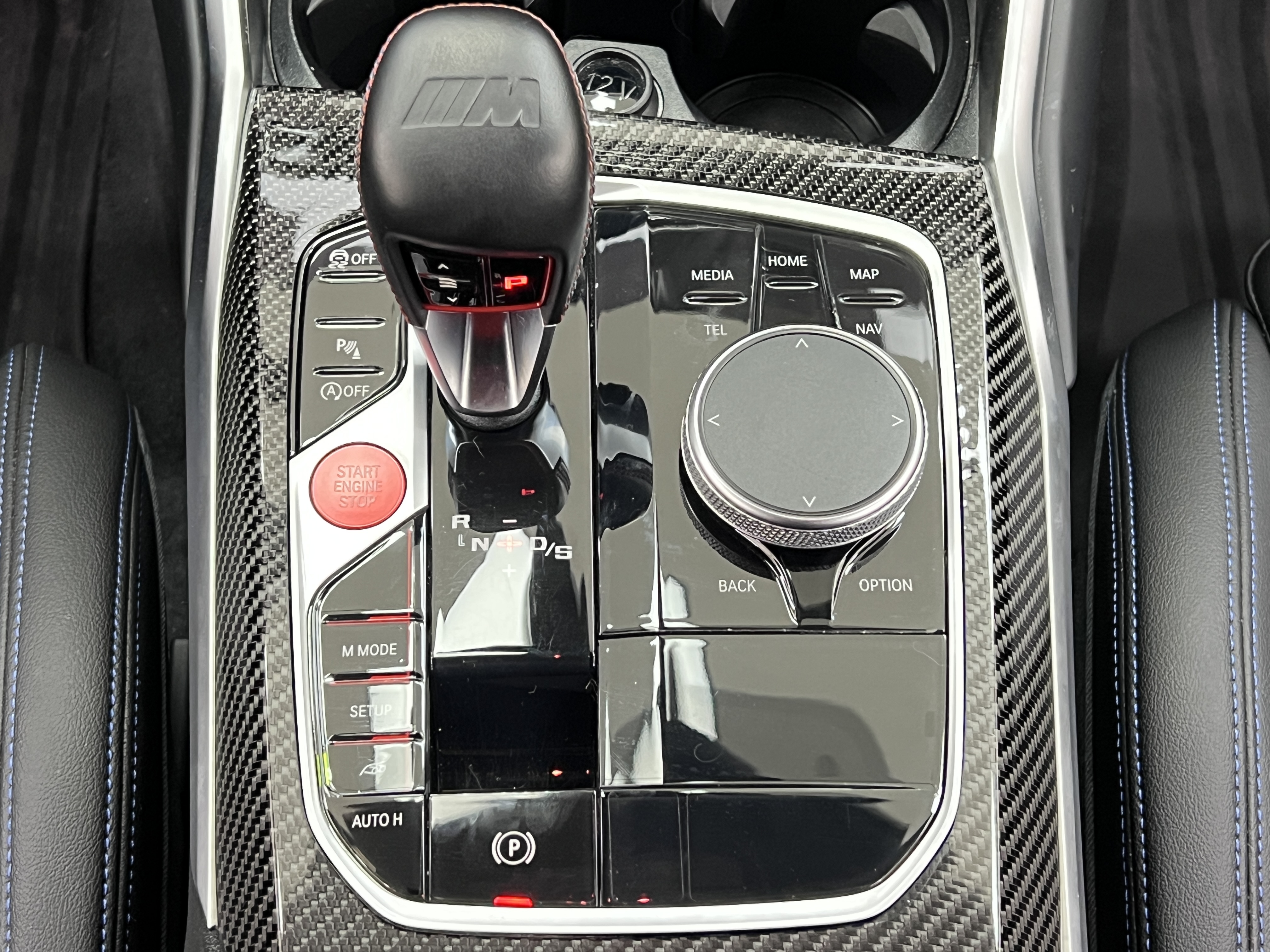 BMW M2 2023 immagine di auto #26