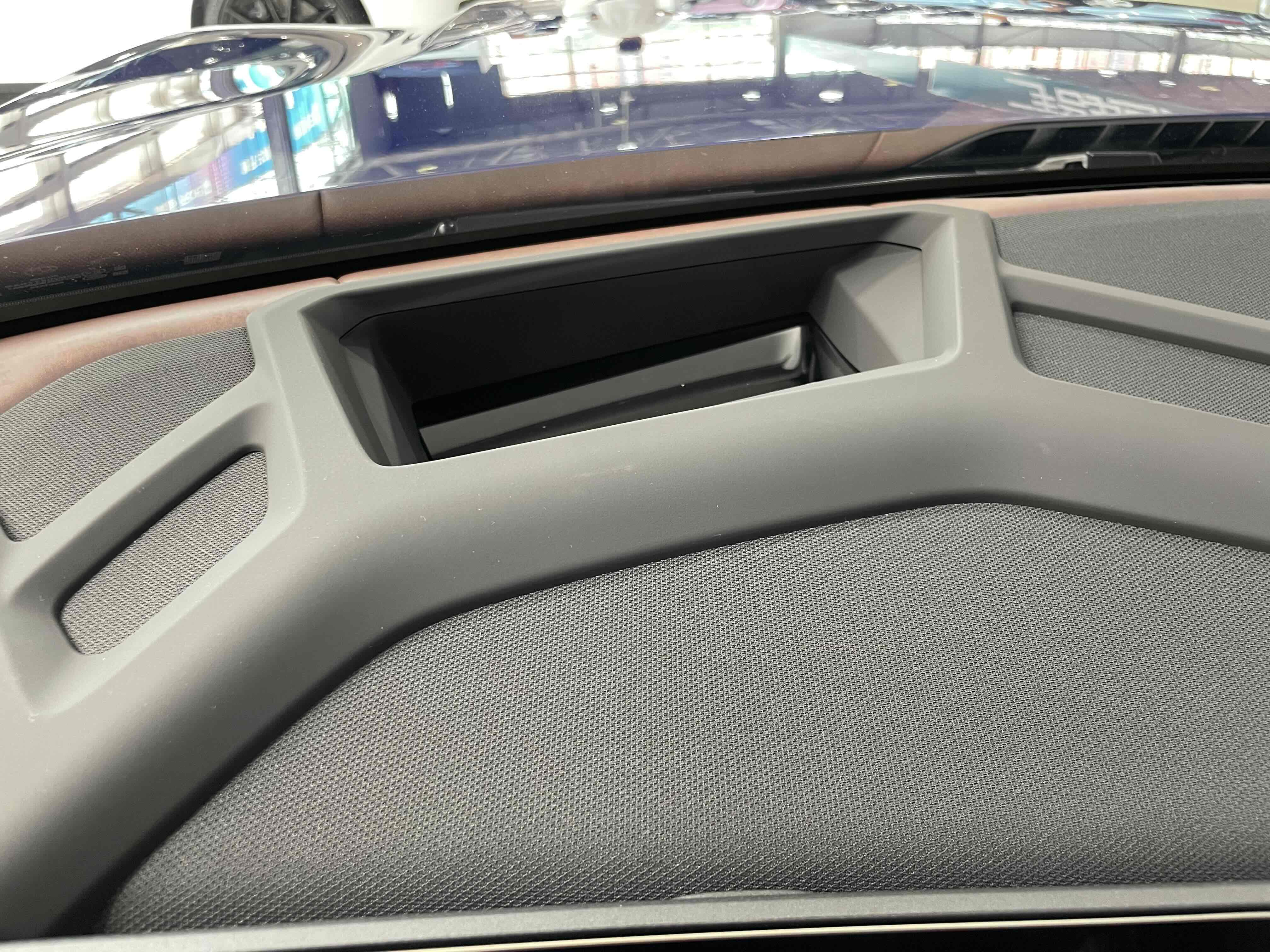 BMW XM 2024 car image #26