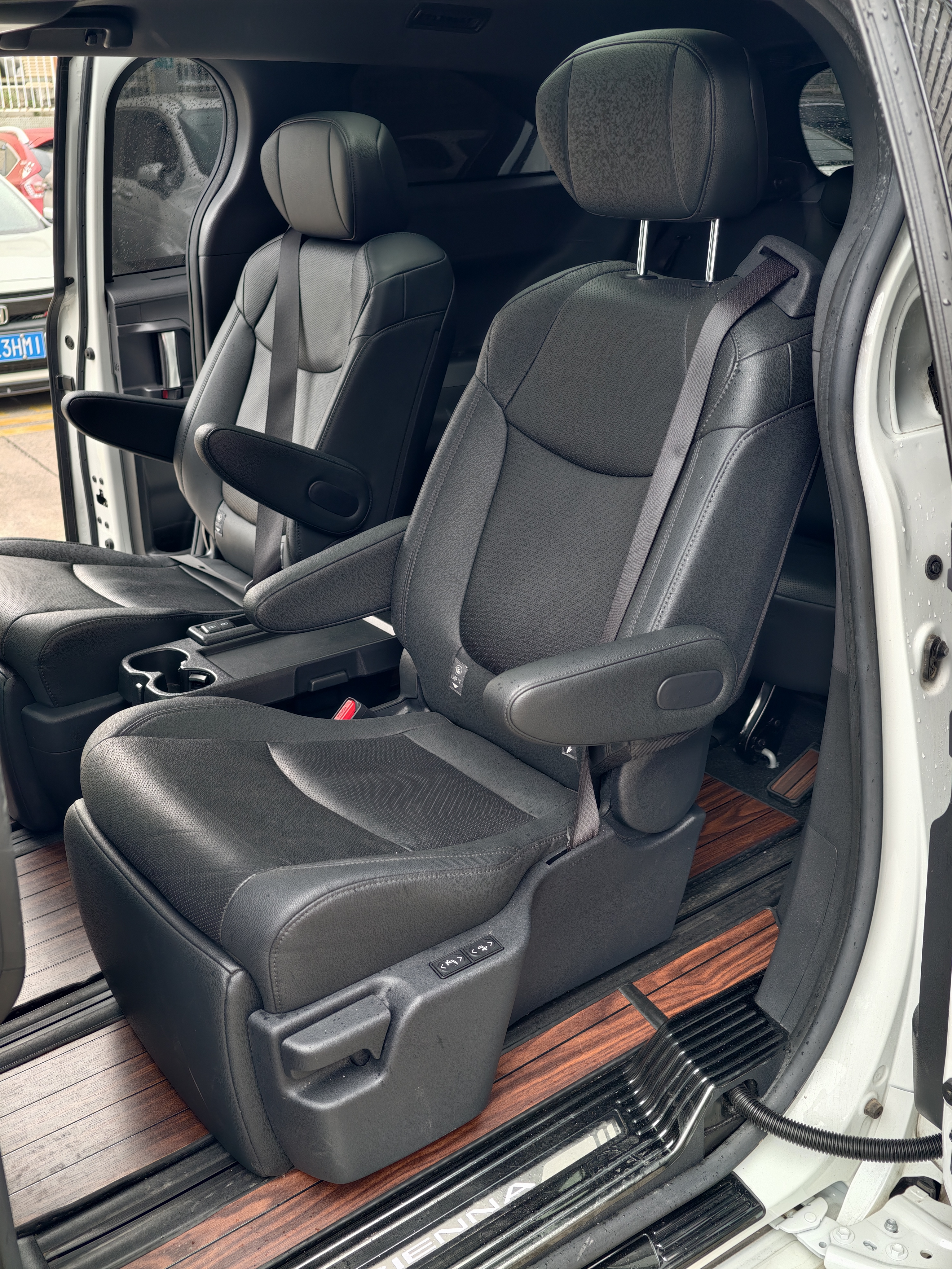 丰田 赛那SIENNA 2023 #26 丰田 赛那SIENNA 2023 汽车图片 #26