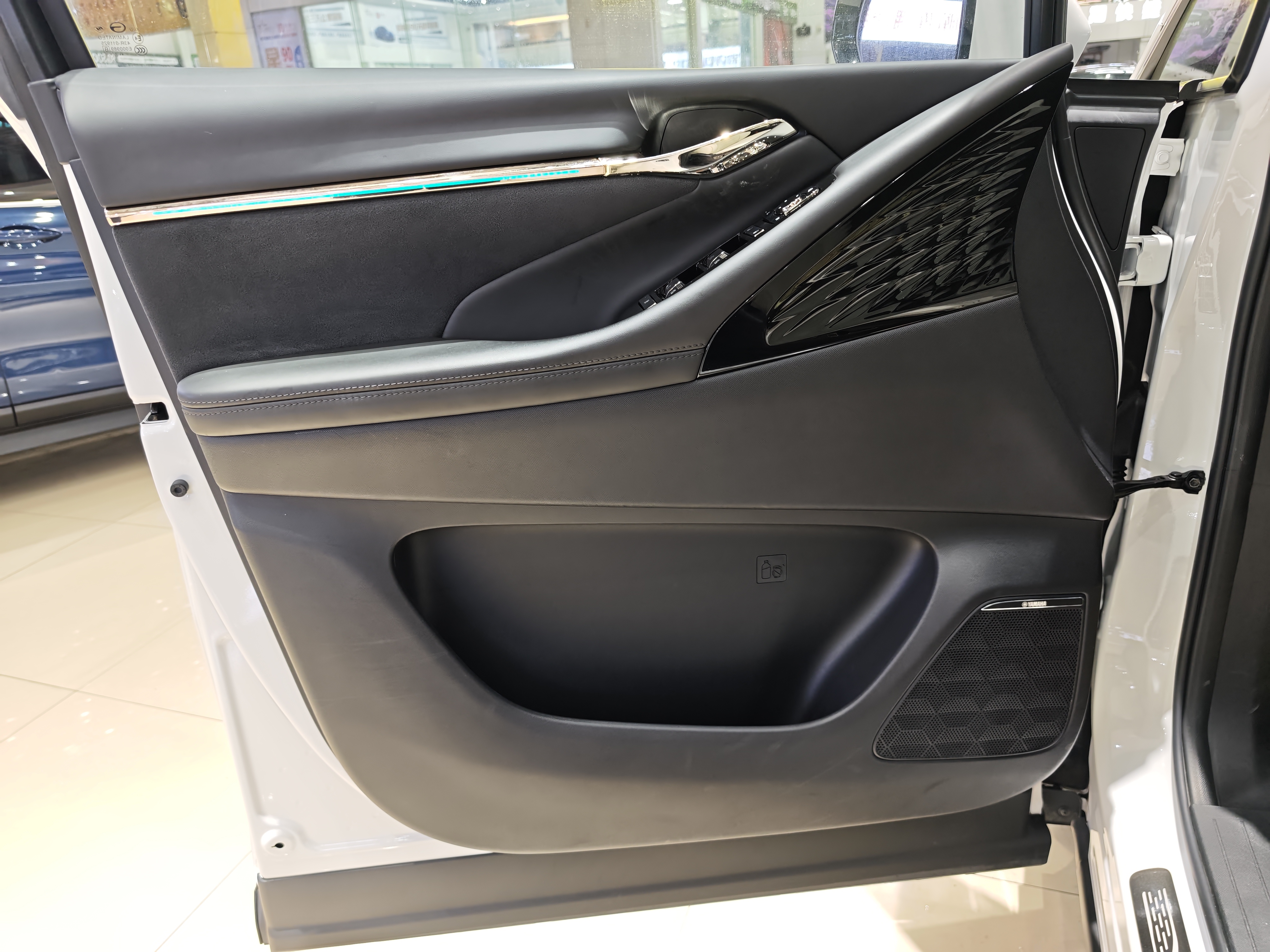 GAC Trumpchi E9 2023 #26 GAC Trumpchi E9 2023 imagem de carro #26