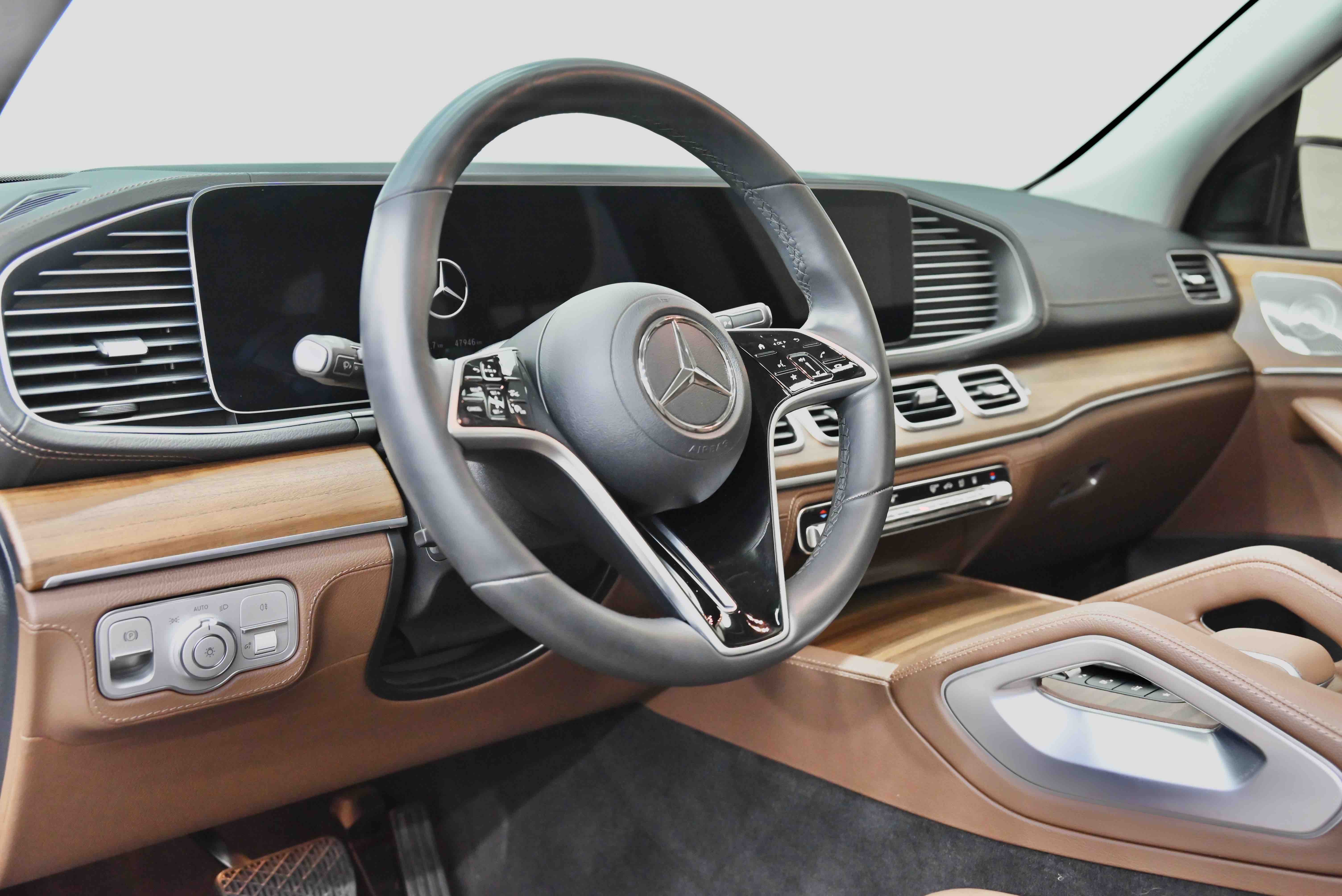 Mercedes-Benz GLE Class New Energy 2023 car image #26