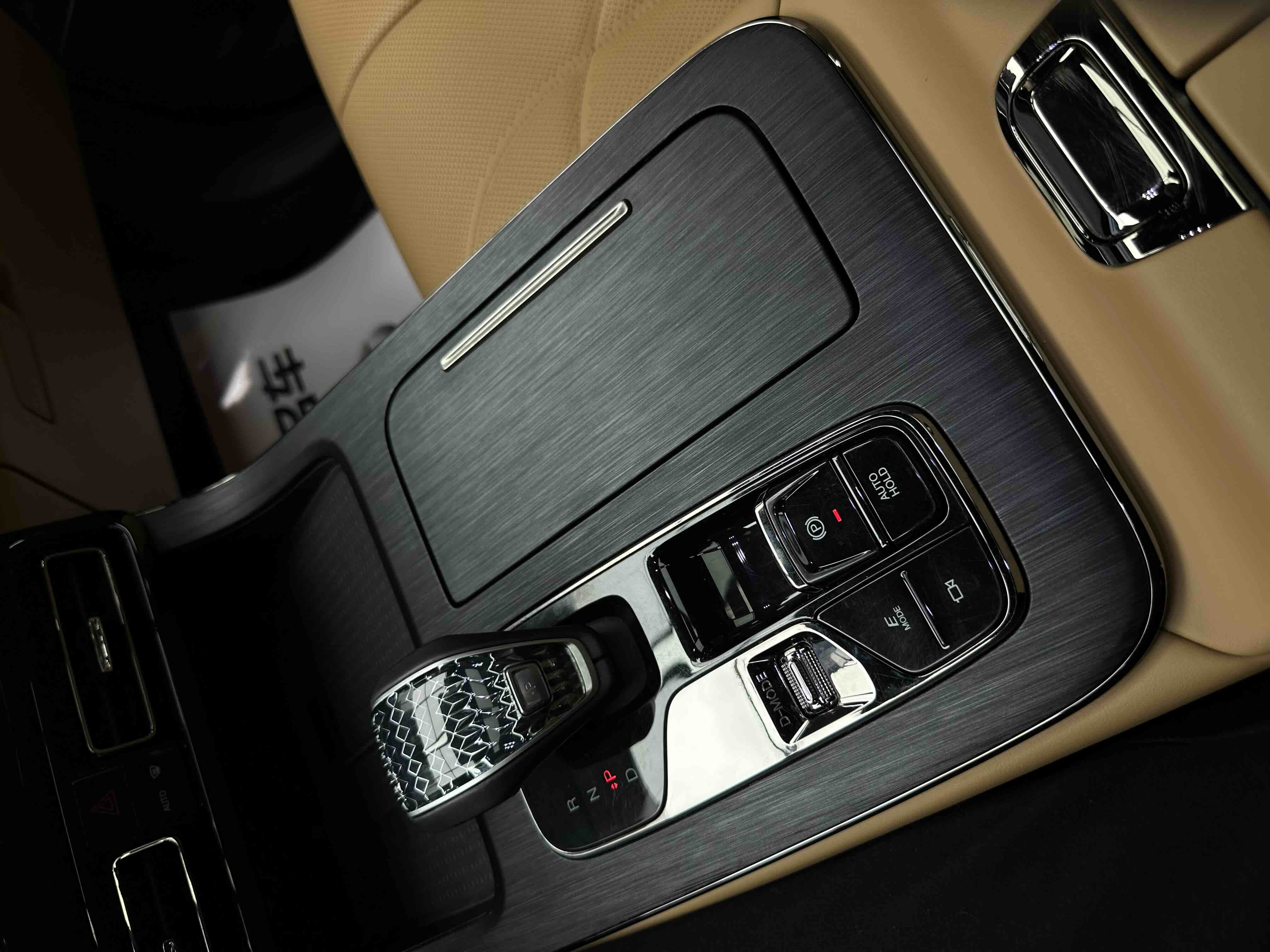 GAC Trumpchi ES9 2024 car image #26