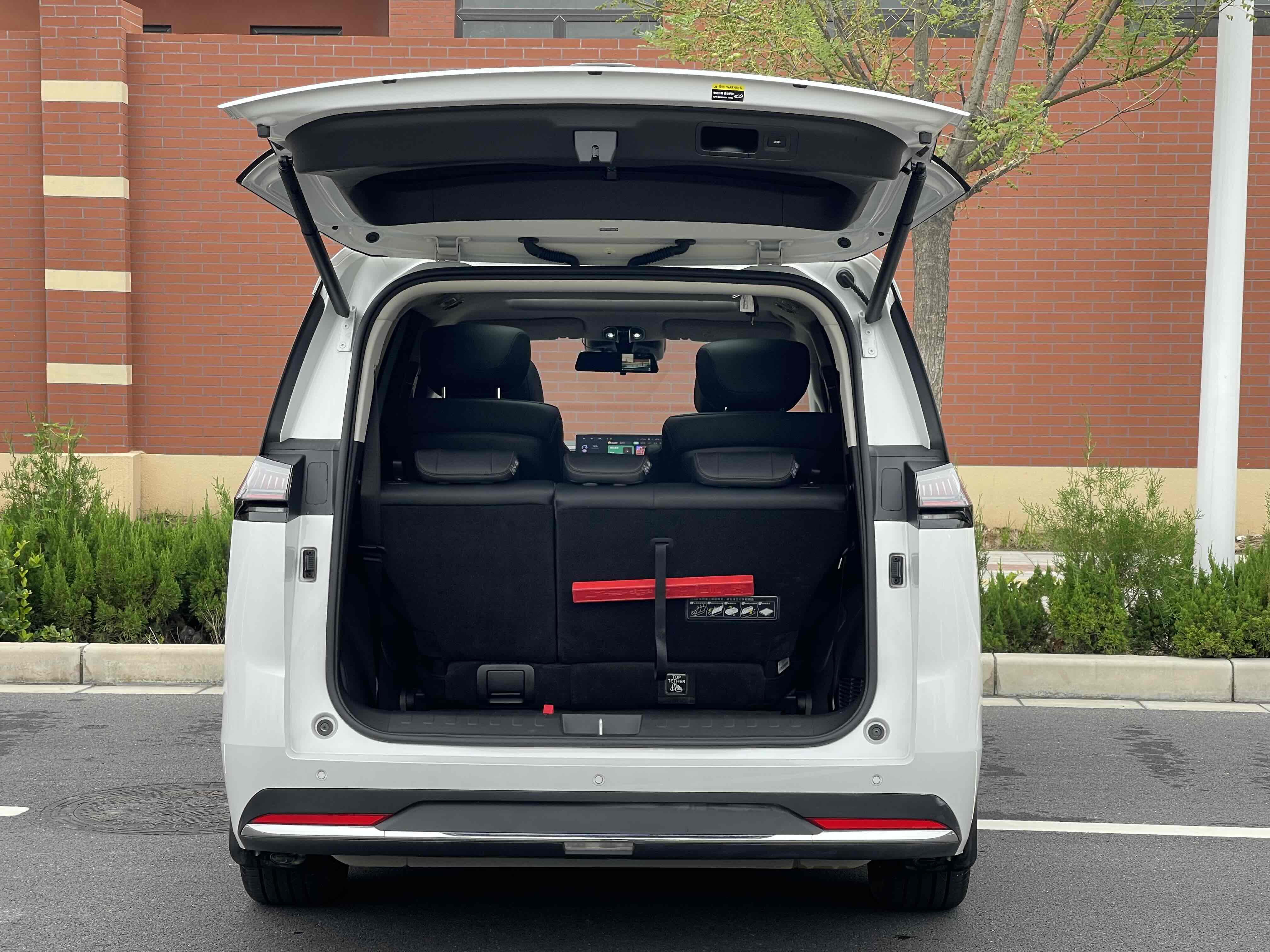 GAC Trumpchi E8 New Energy 2024 car image #26