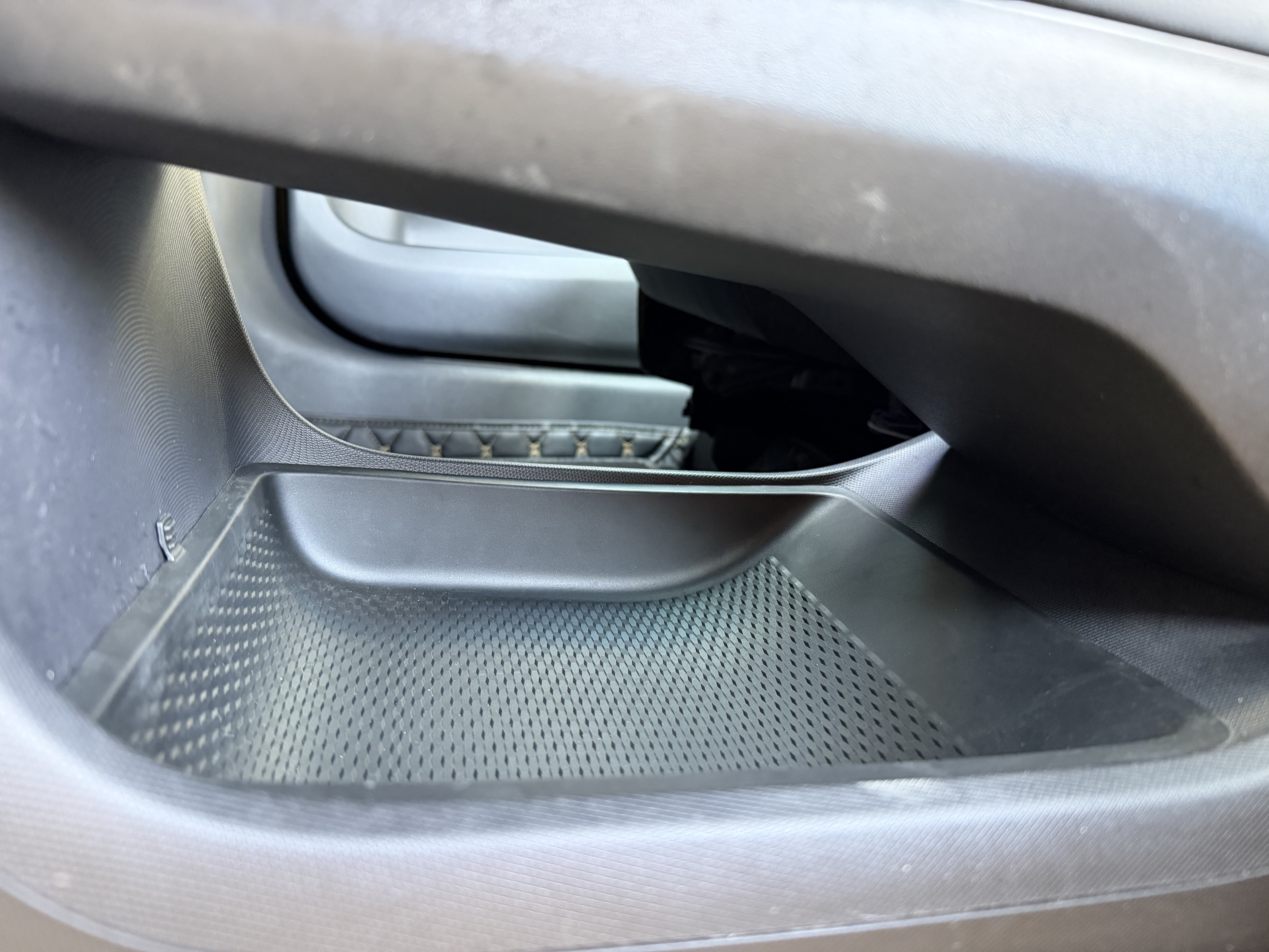 Ford Mustang Mach-E 2024 صورة سيارة #26