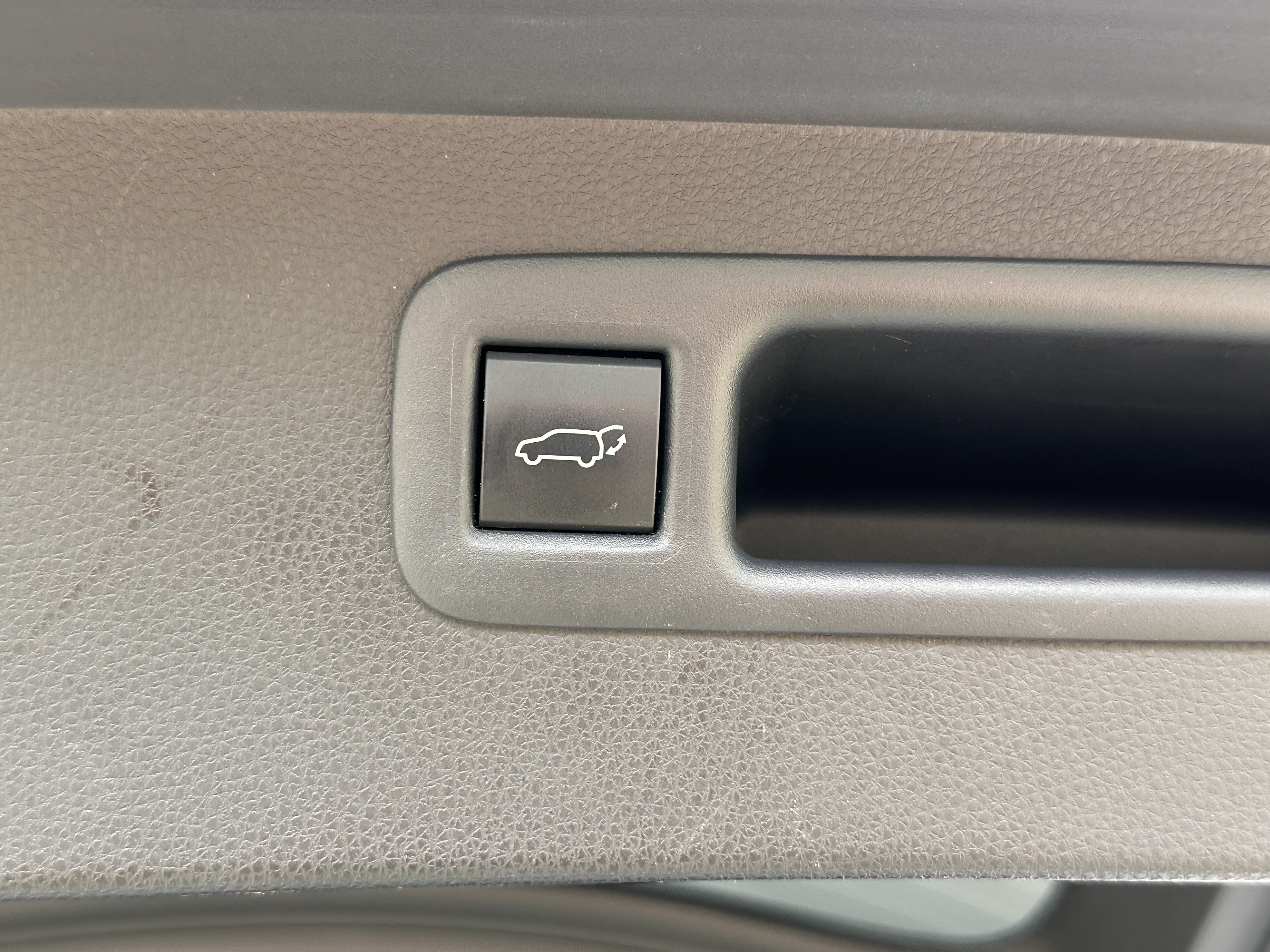 Toyota Crown Kluger 2024 car image #26