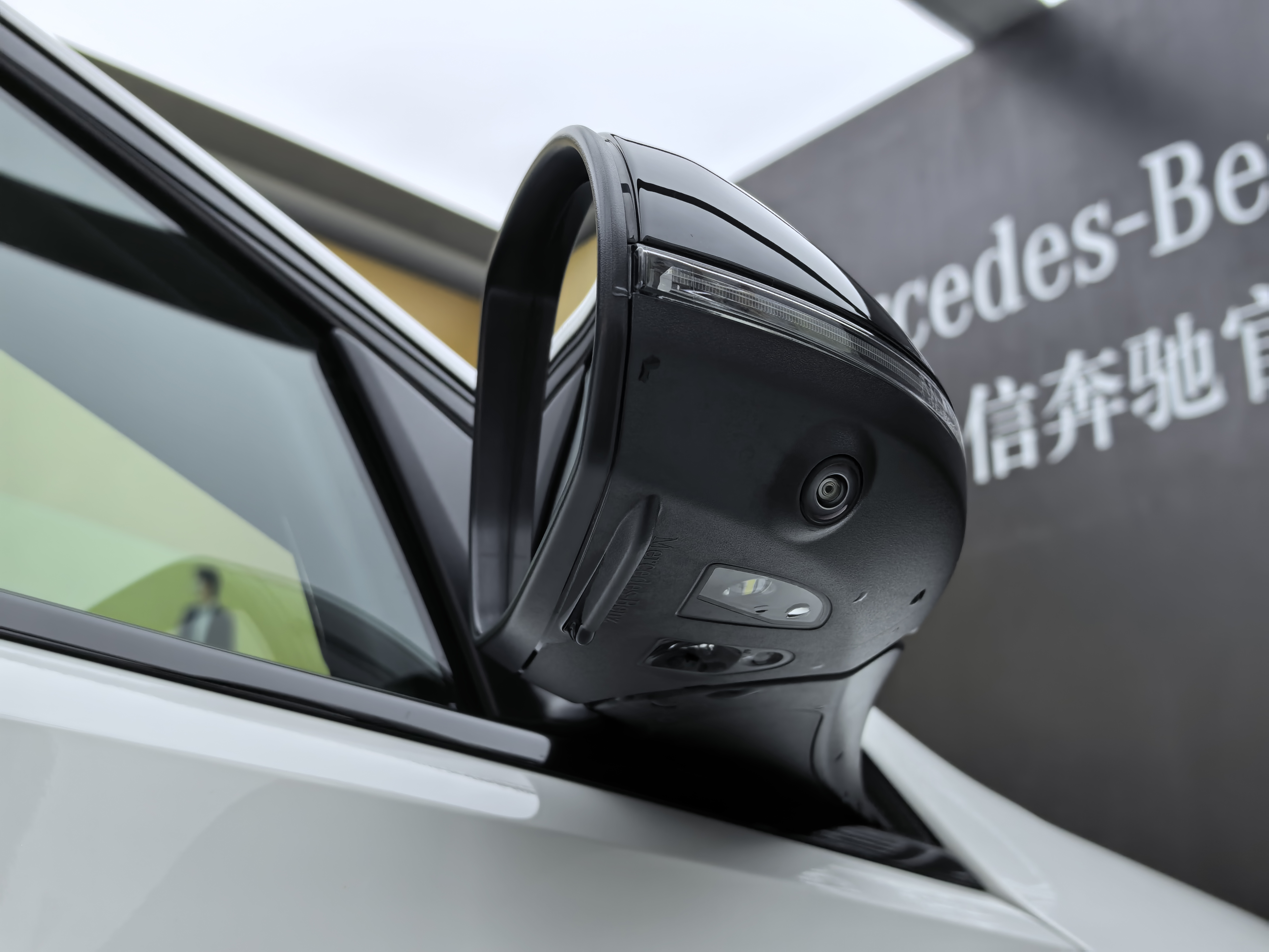 Mercedes-Benz C Class 2024 car image #26