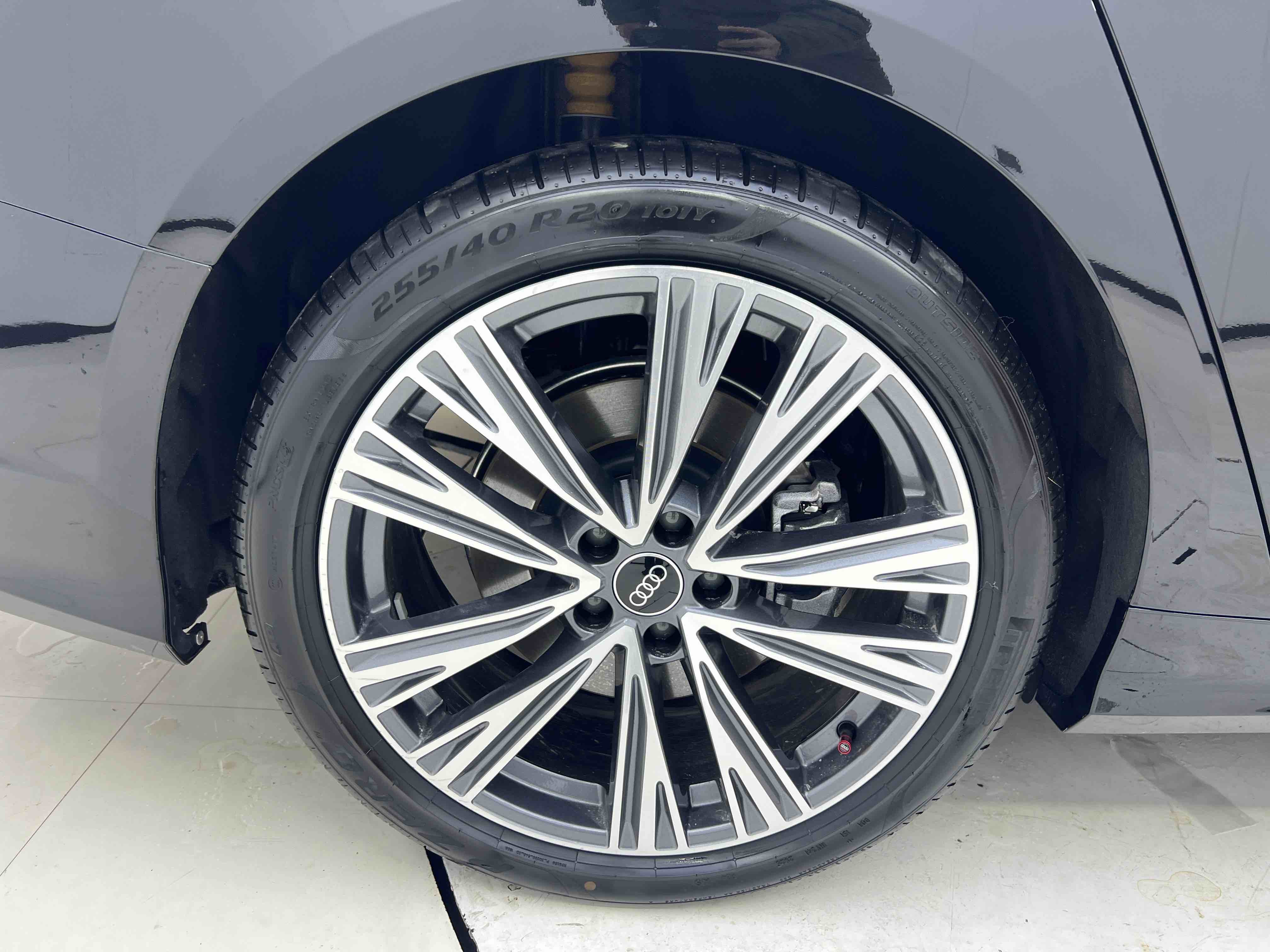 Audi A6L 2025 #26 Audi A6L 2025 car image #26