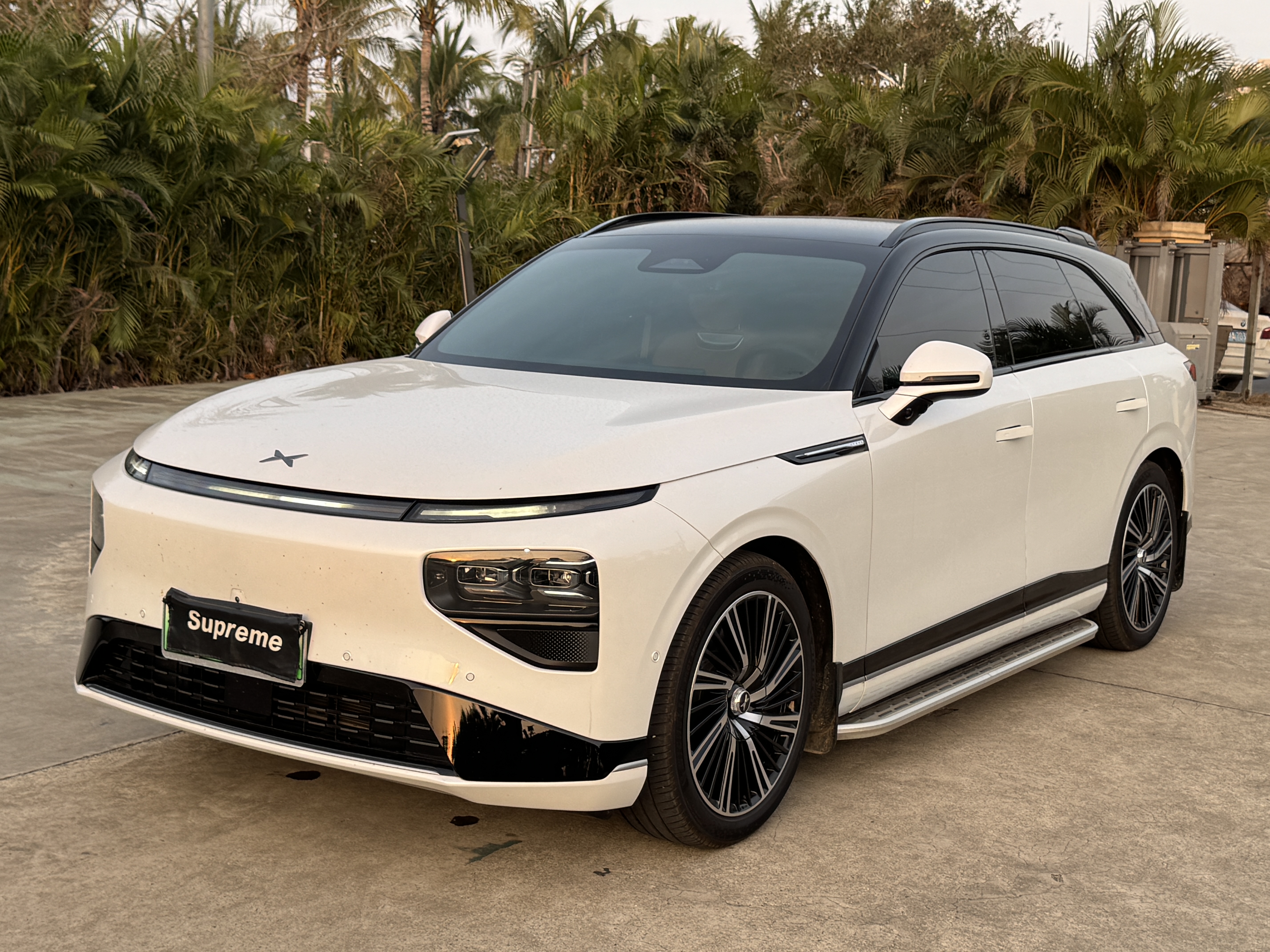 Xpeng G9 2025 car image #26