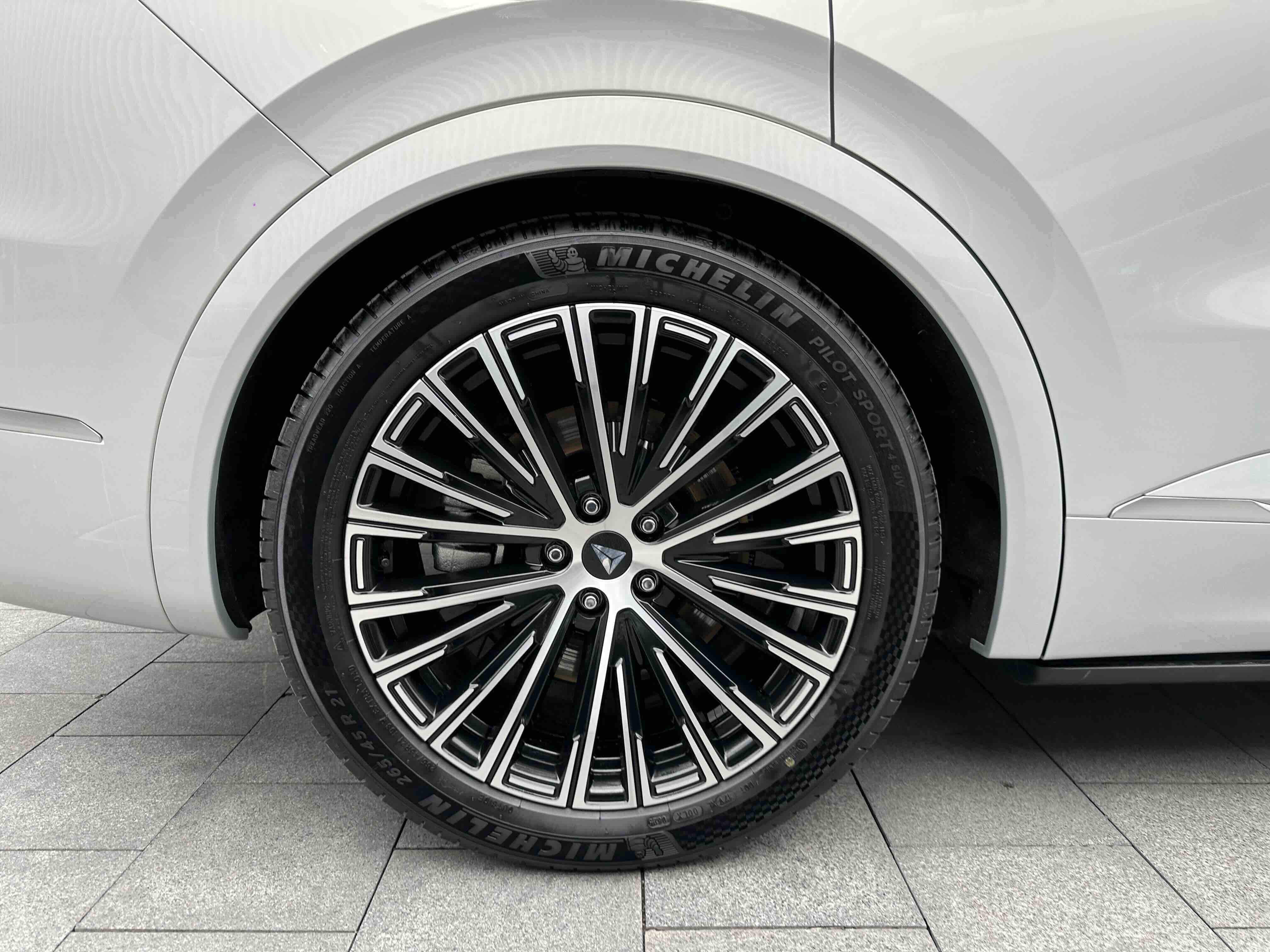 Deepal S09 2025 car image #26