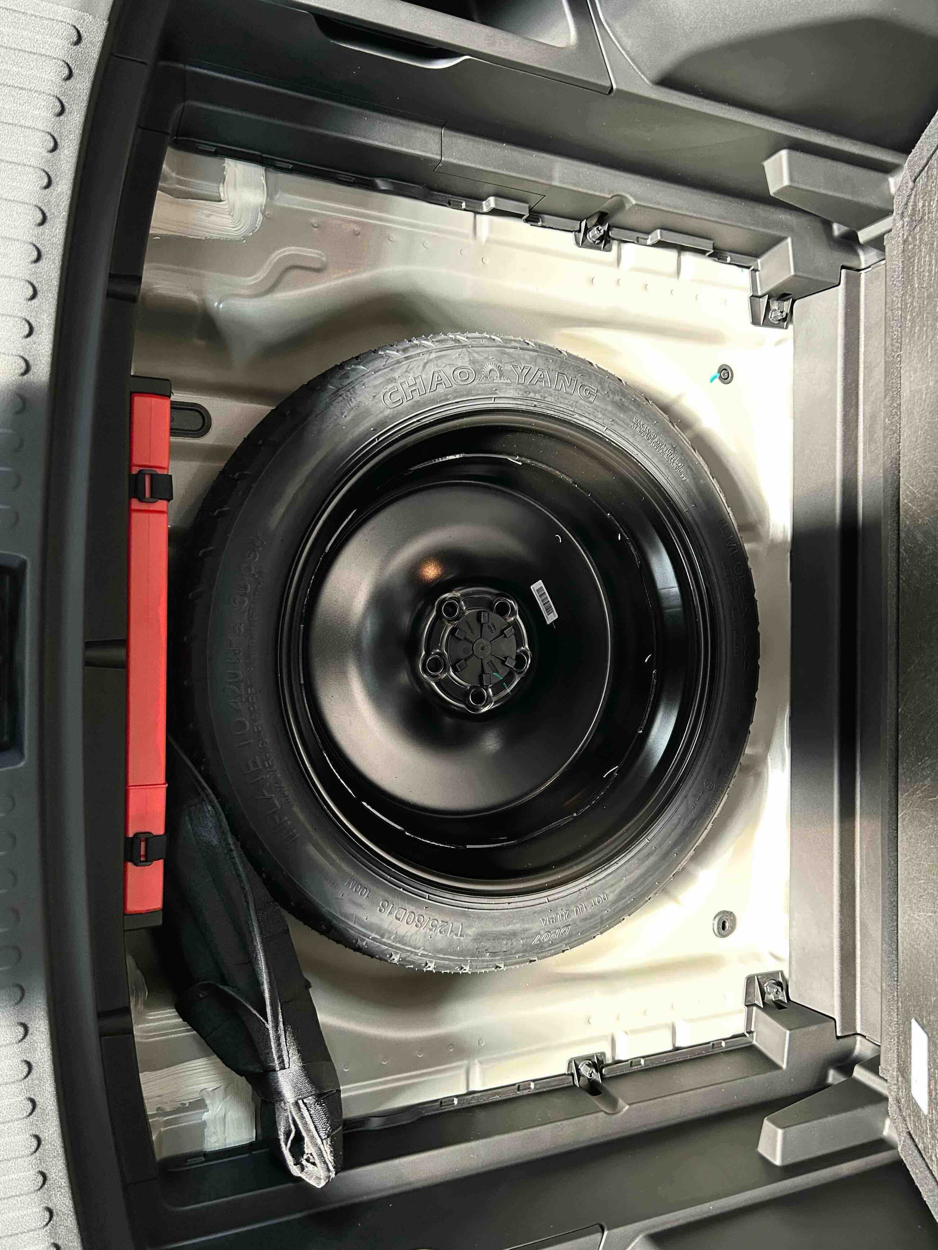 GEELY Boyue L 2026 car image #26