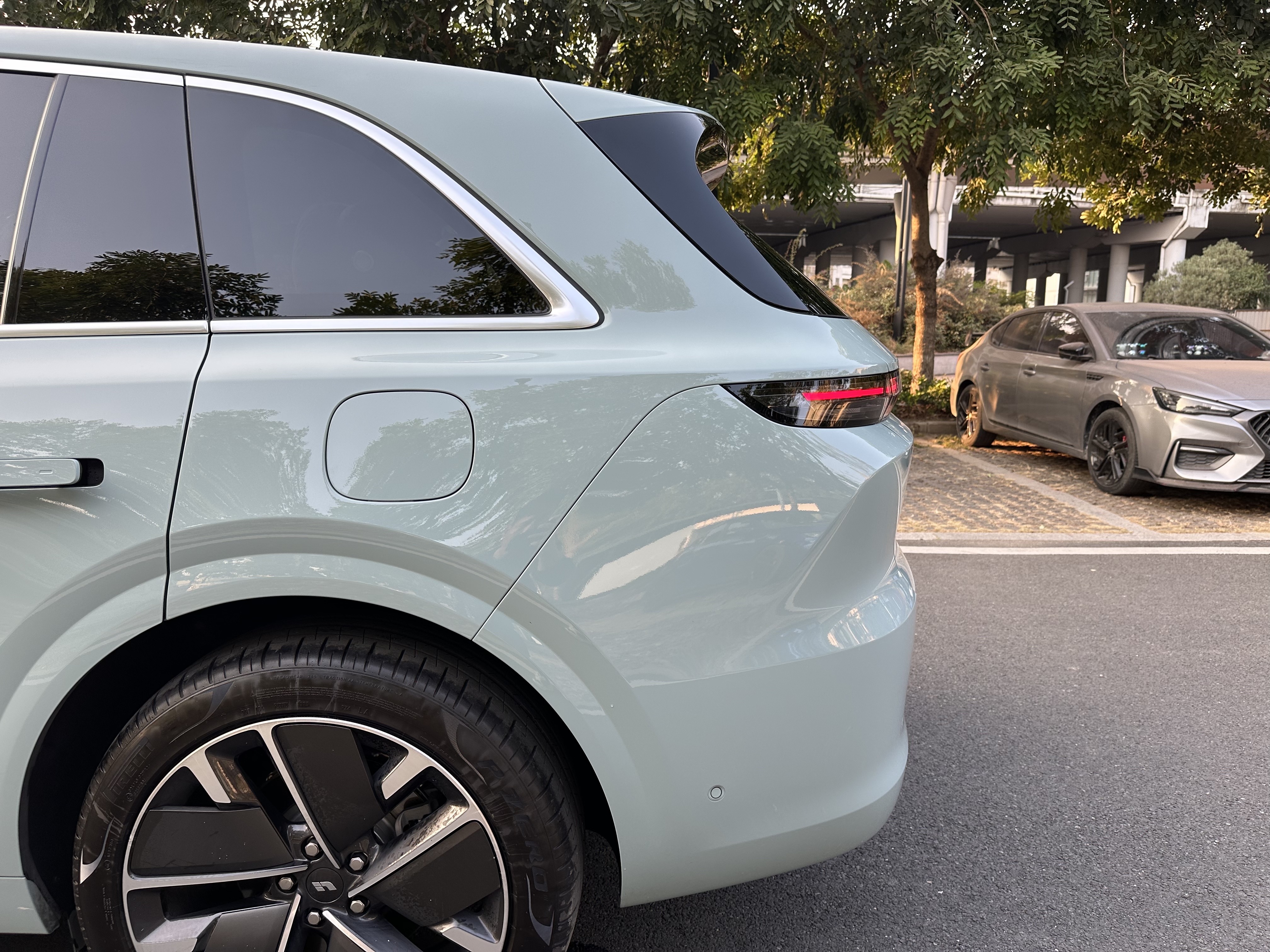 Li L6 2025 imagen de coche #26