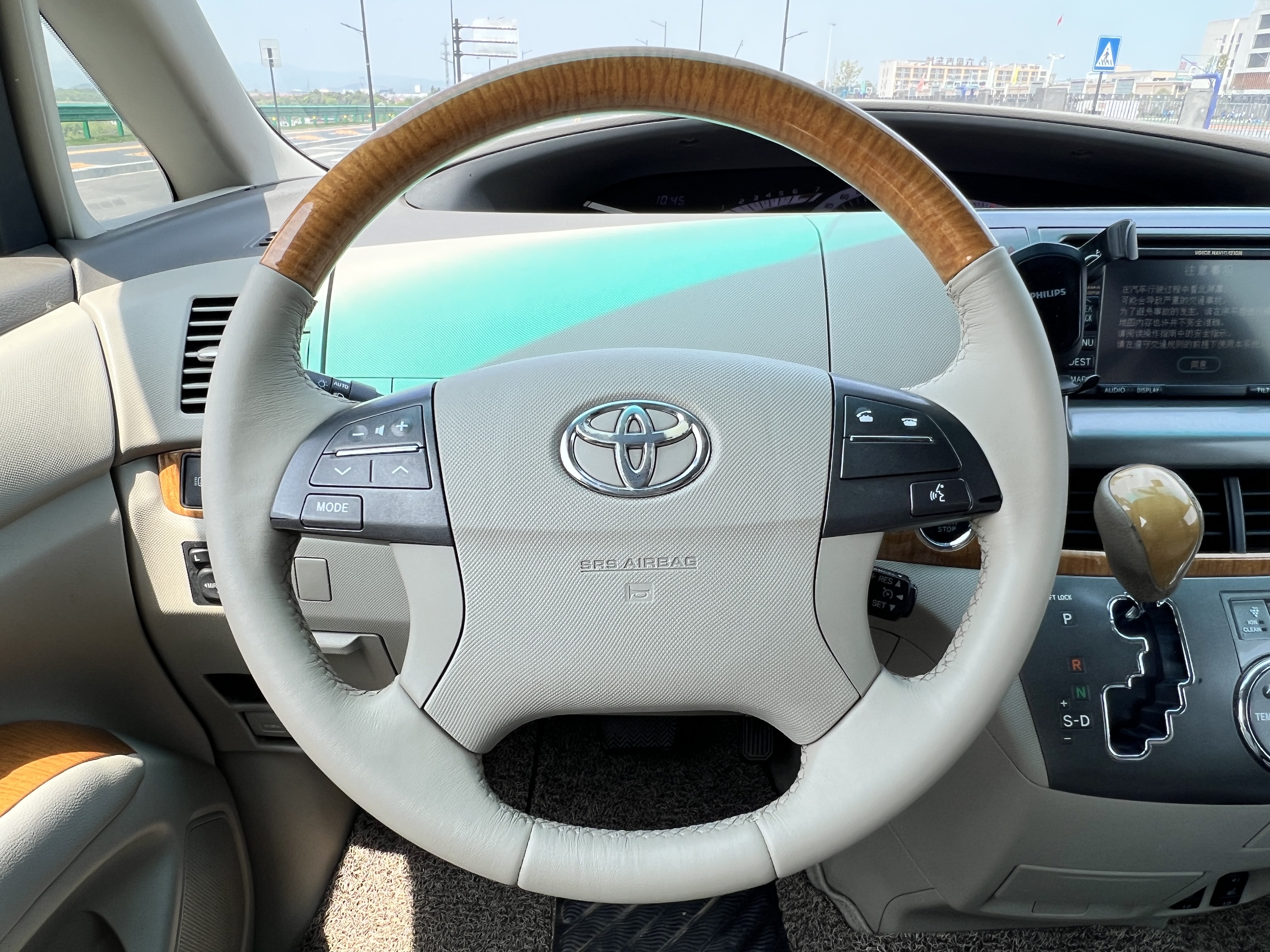 Toyota Previa 2010 car image #26