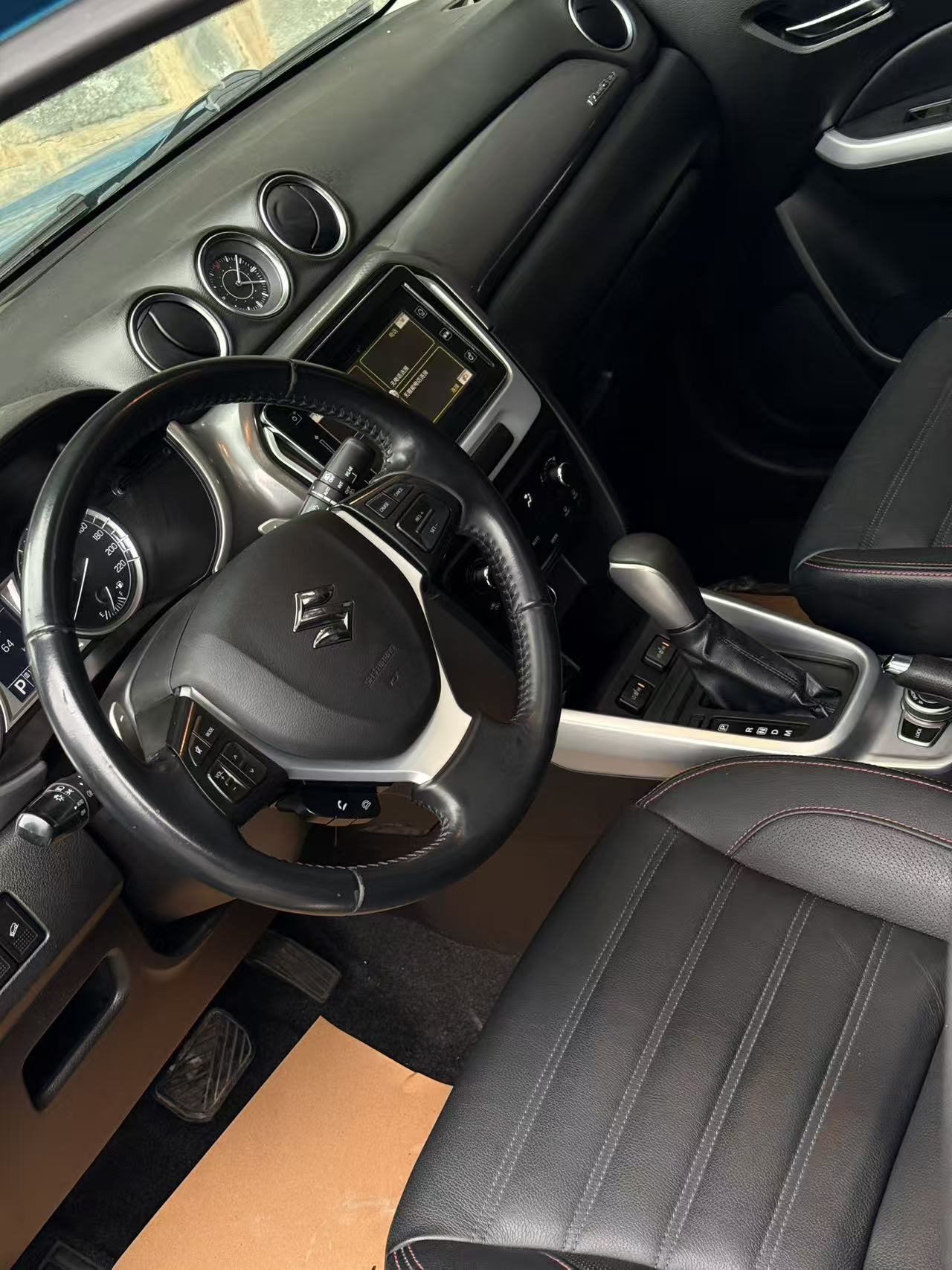 Suzuki Vitara 2016 image de voiture #26