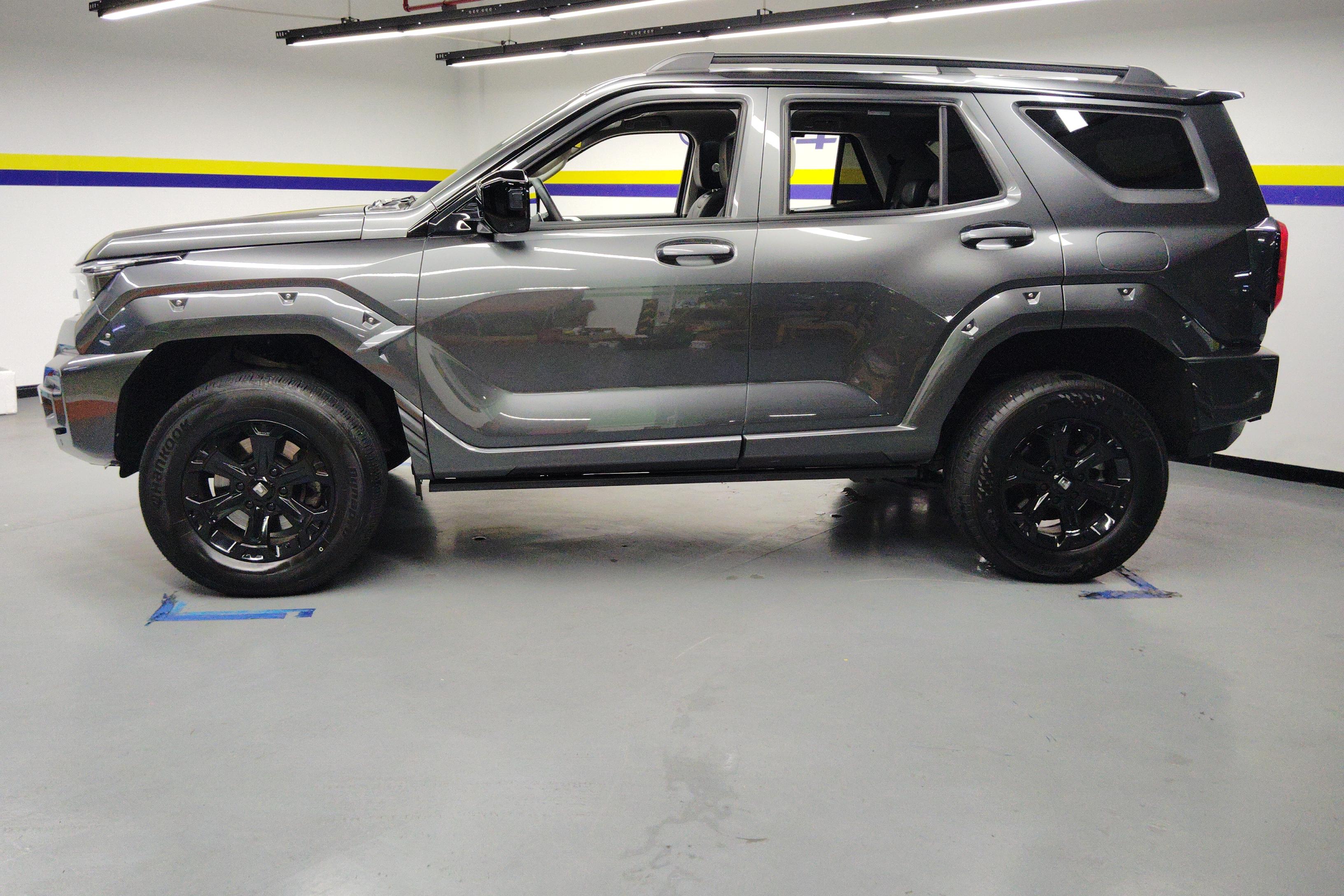 Tank 400 2023 car image #26