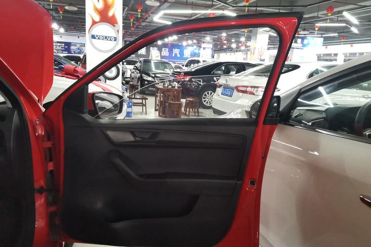Skoda Fabia 2017 #26 Skoda Fabia 2017 car image #26