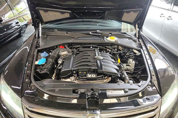 Volkswagen Pheaton 2016 imagen de coche #26