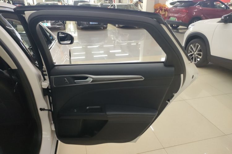 Ford Mondeo New Energy 2019 car image #26