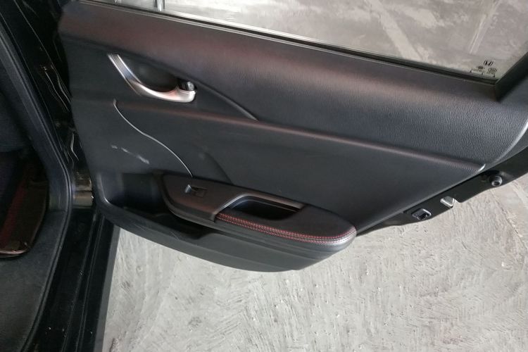 本田 思域 2018 汽车图片 #26