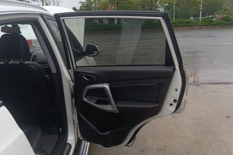 Kaiyi X5 2018 car image #26