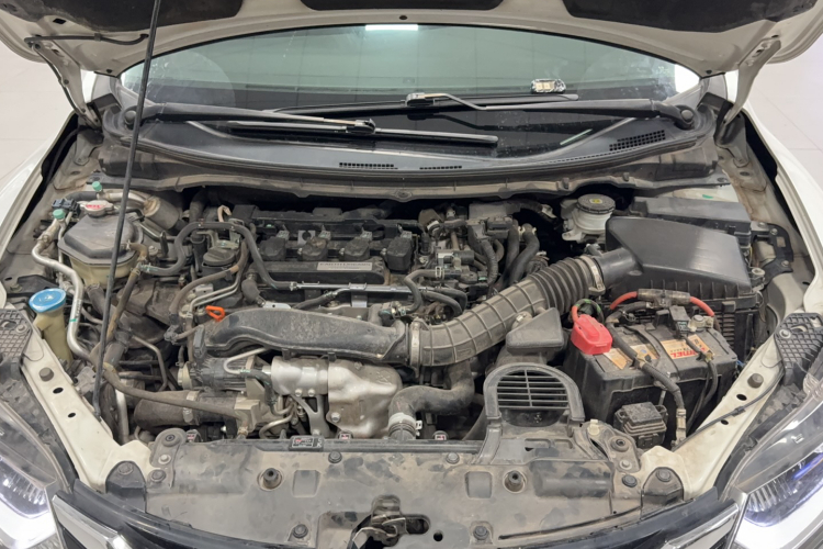 Honda Jade 2017 car image #26