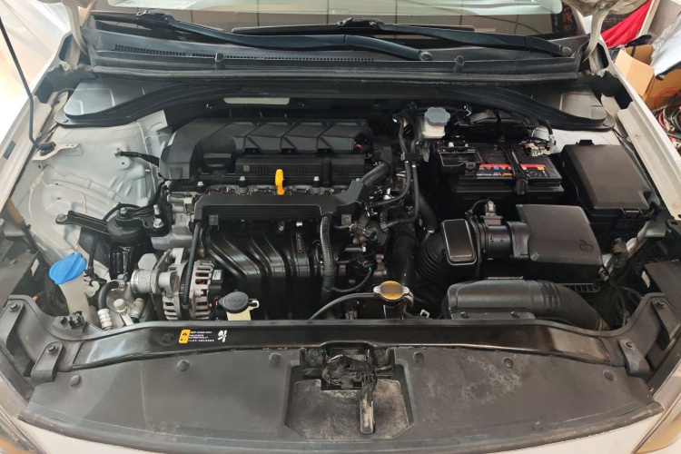 Hyundai Elantra AD 2019 car image #26