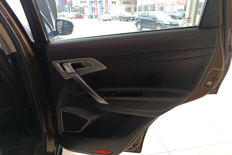 GEELY Boyue 2017 #26 GEELY Boyue 2017 immagine di auto #26