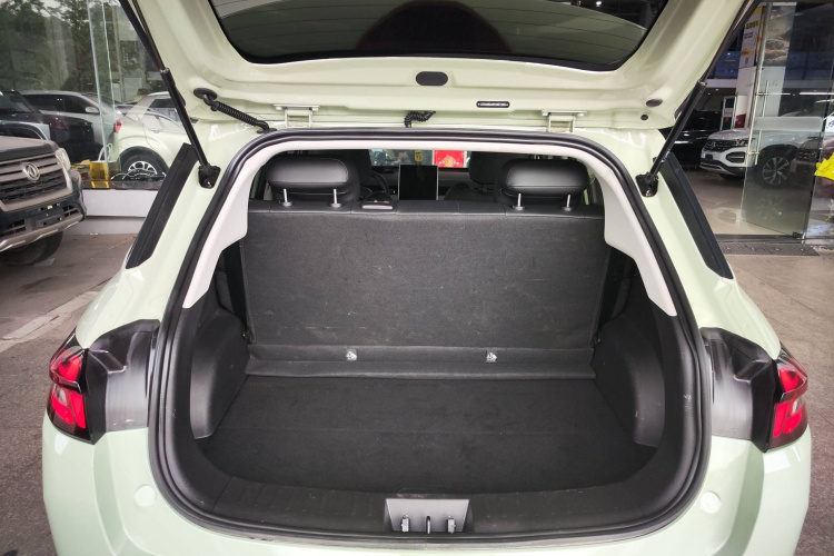 哪吒汽车 哪吒AYA 2024 汽车图片 #26