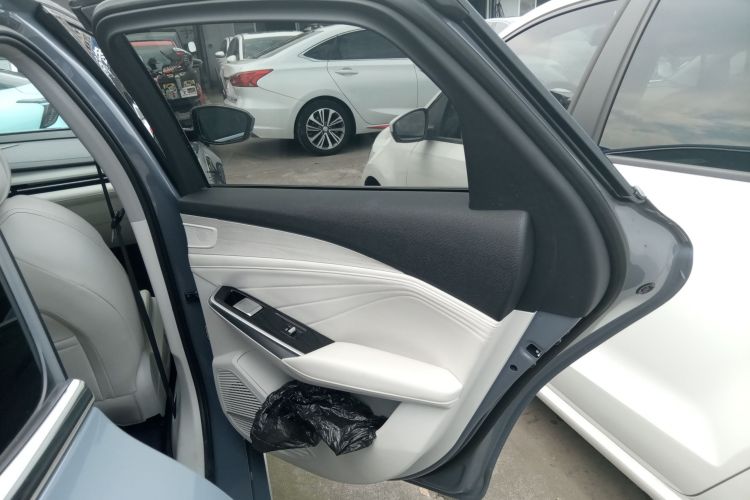 GEELY PrefaceL 2023 car image #26