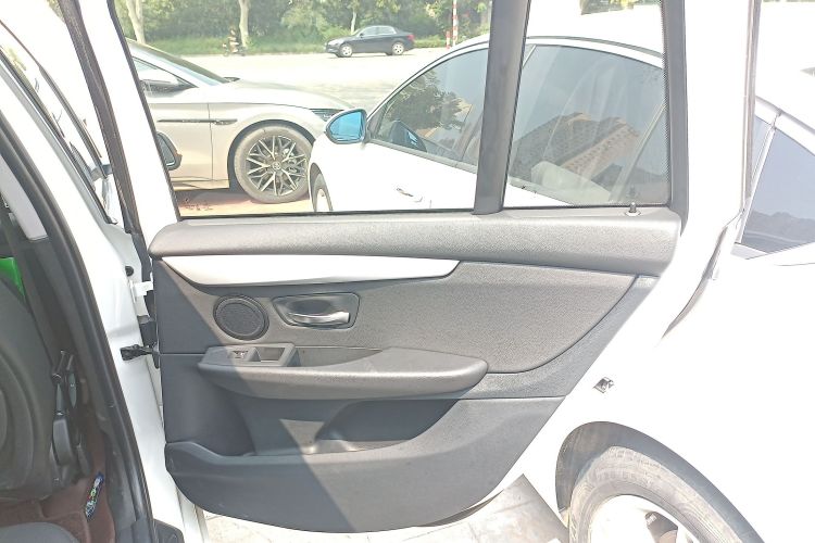 BMW 2 Series Gran Tourer 2020 immagine di auto #26