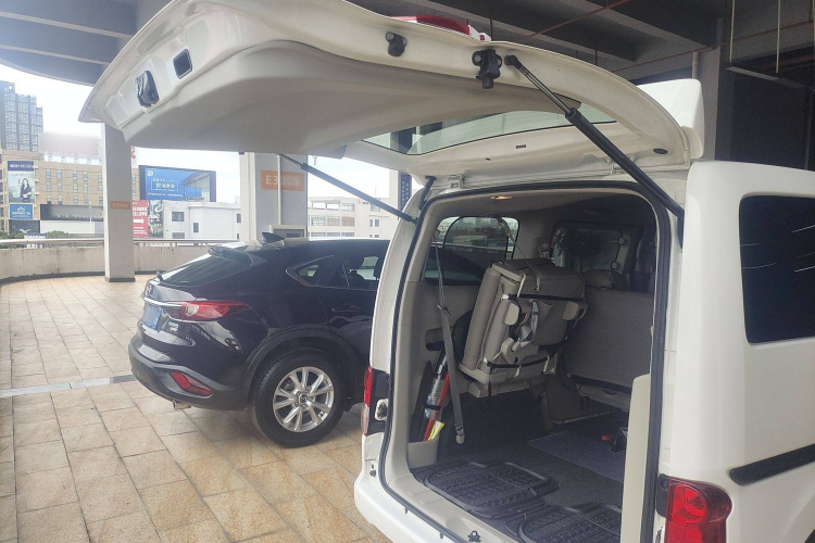 日产 日产NV200 2017 汽车图片 #26