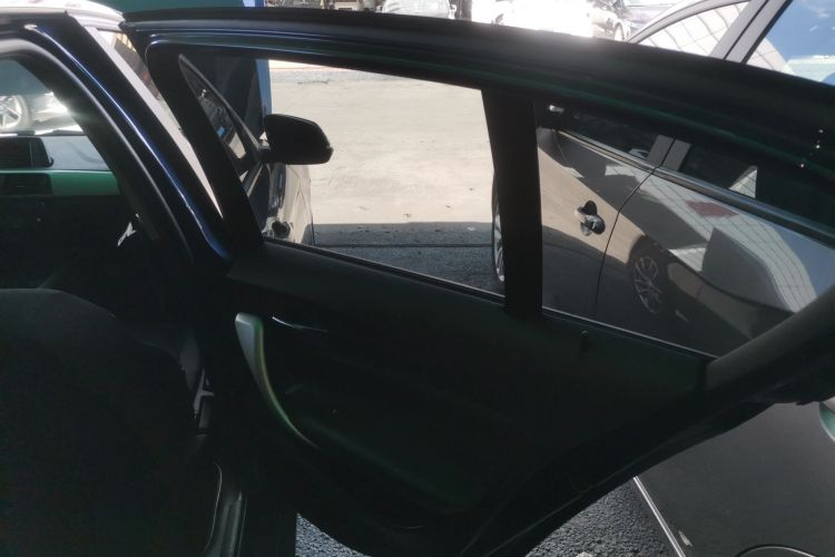 BMW 1 Series (Imported) 2019 #26 BMW 1 Series (Imported) 2019 car image #26