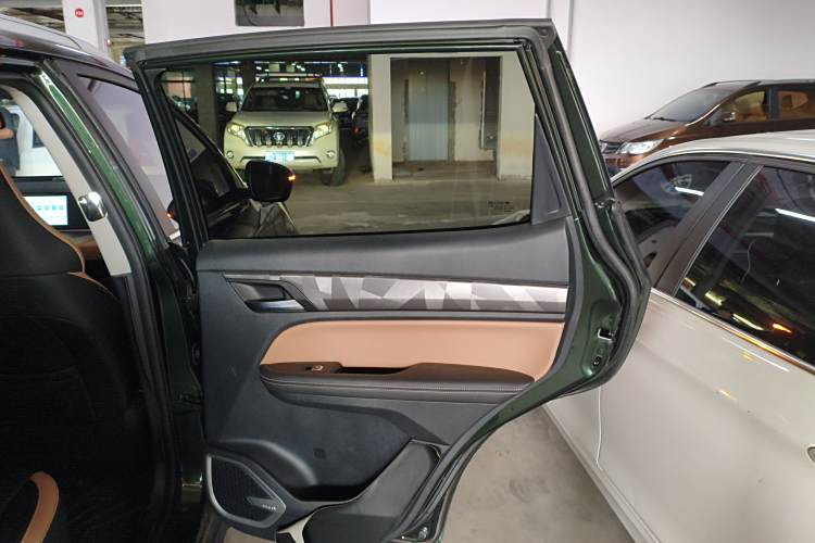 GEELY OkavangoPRO 2024 #26 GEELY OkavangoPRO 2024 car image #26