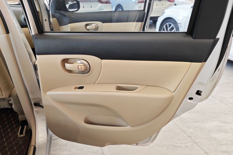 日产 骊威 2018 汽车图片 #26