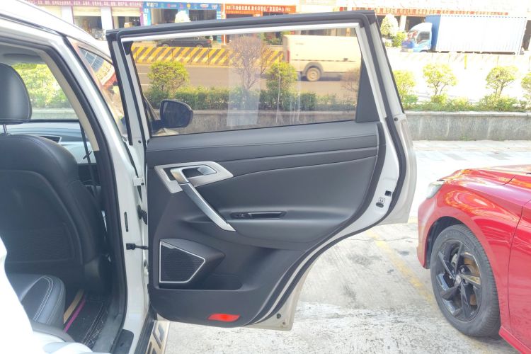 GEELY Boyue 2018 car image #26