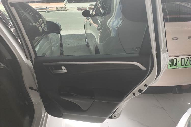 Honda Jade 2019 car image #26