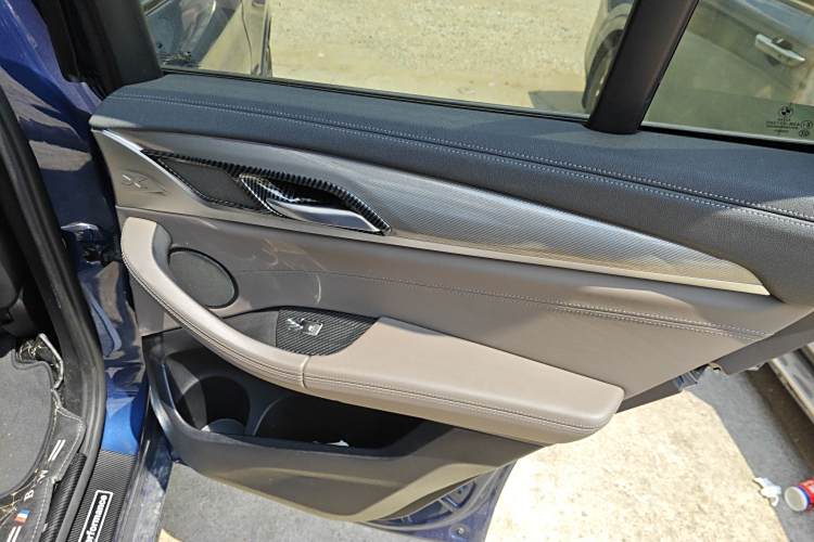 BMW X3 M 2020 car image #26