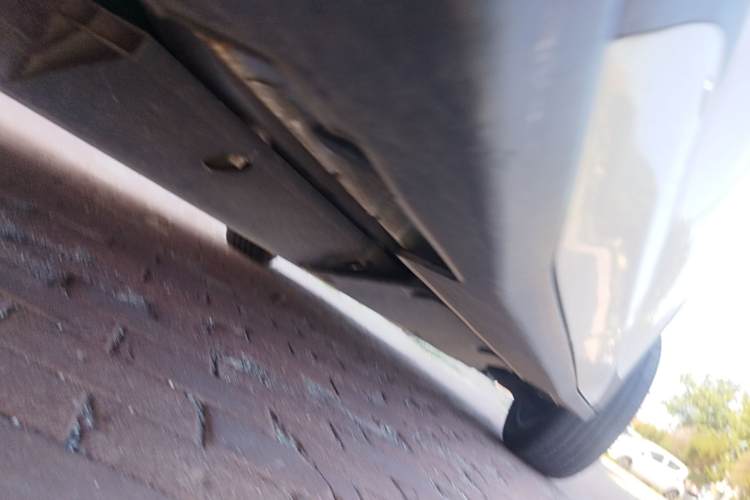 哪吒汽车 哪吒X 2024 汽车图片 #26