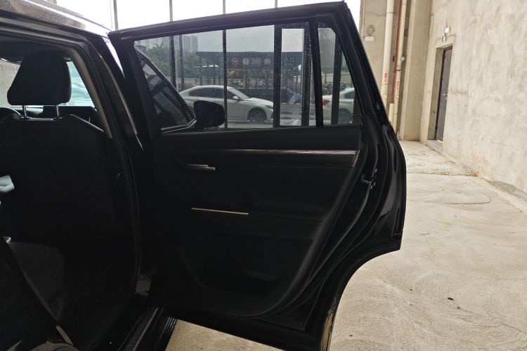 Toyota Highlander (Imported) 2024 car image #26