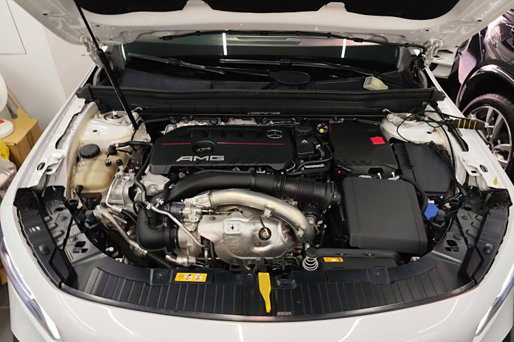 Mercedes-Benz GLB AMG 2020 immagine di auto #26