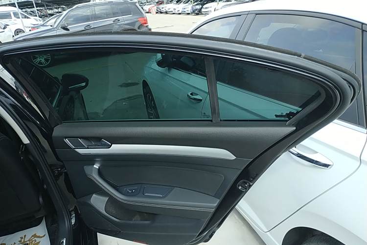 Volkswagen Magotan GTE 2022 car image #26